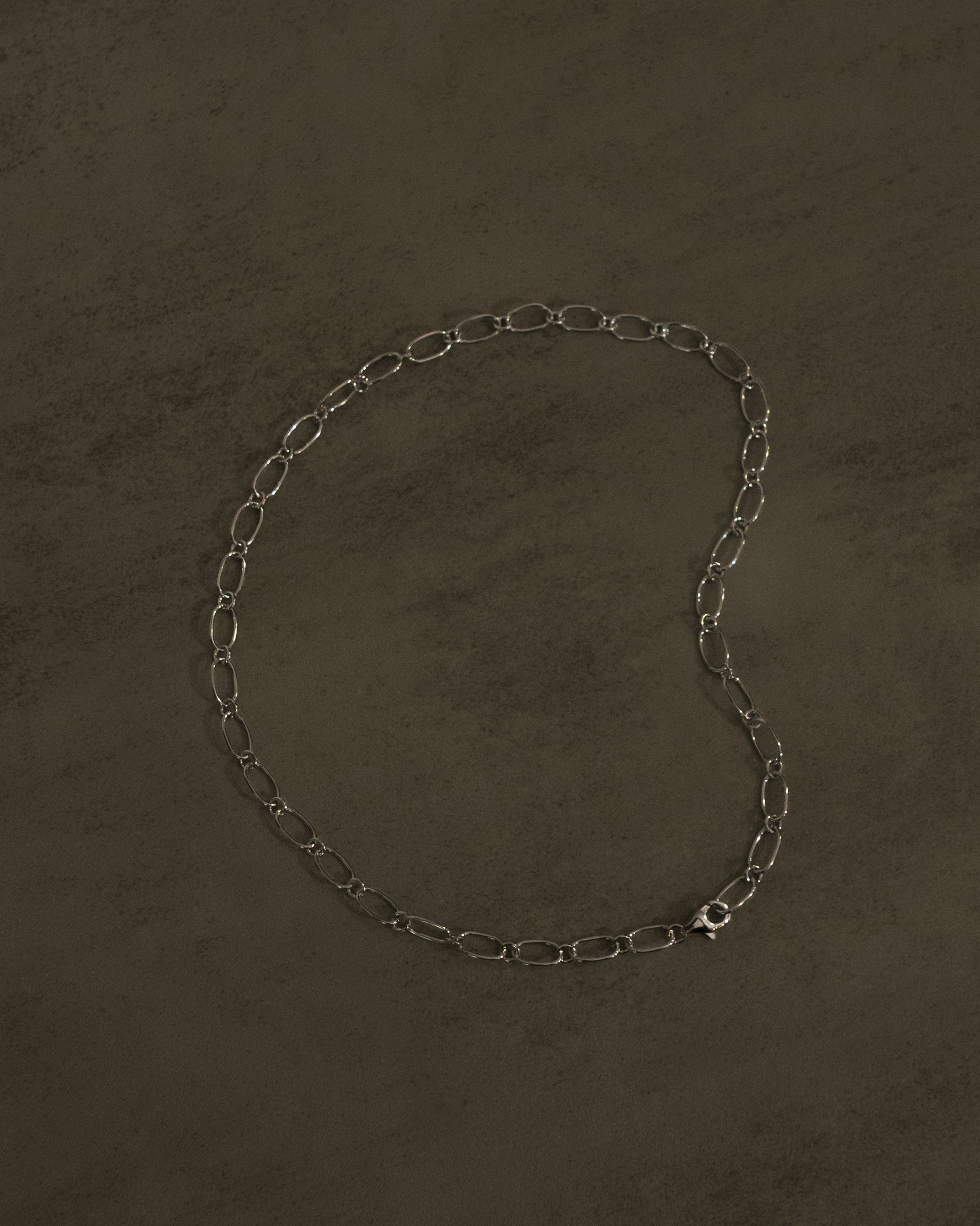 Havyna Chain Link Choker Necklace