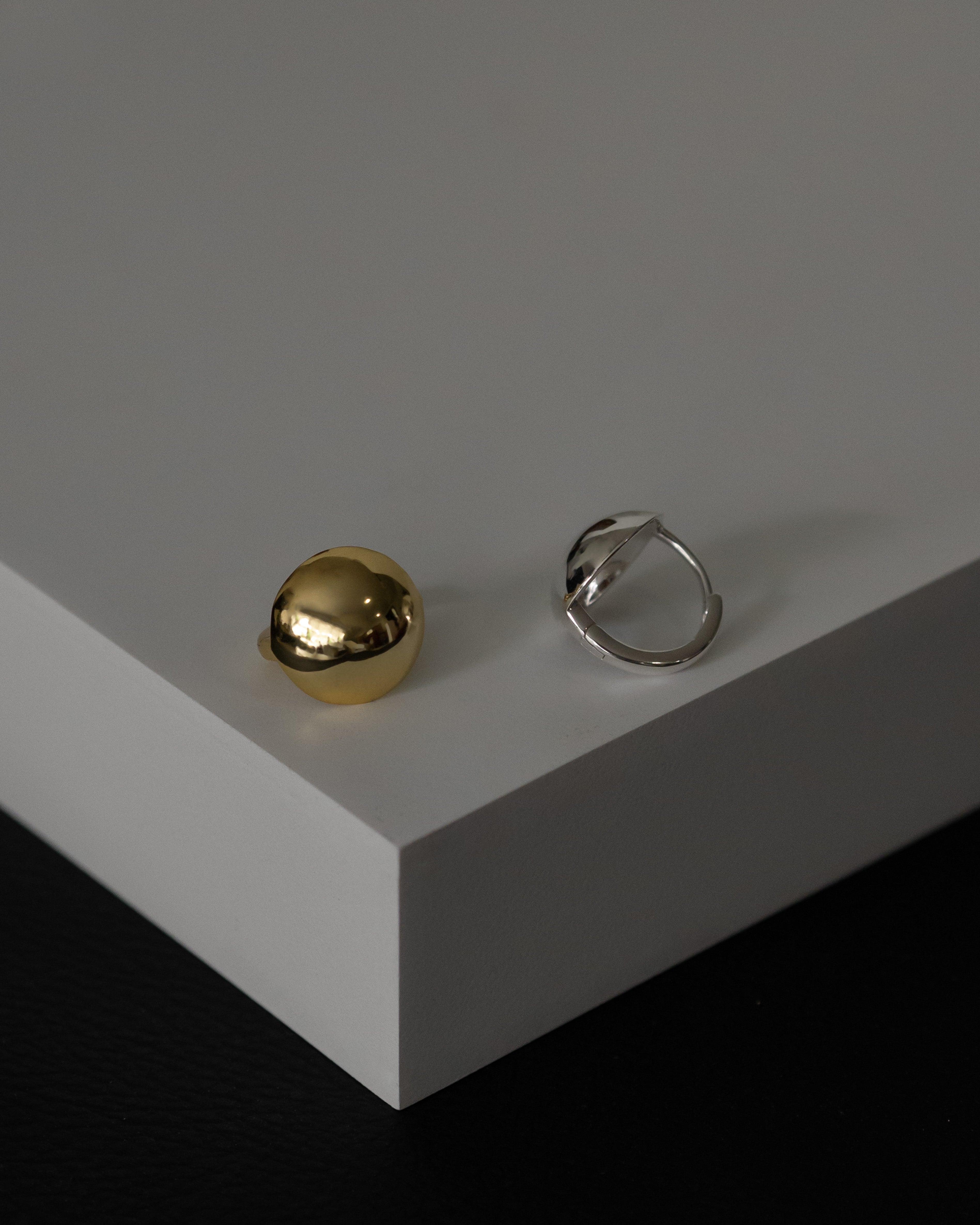 Giro Dome Ball Hoop Earrings