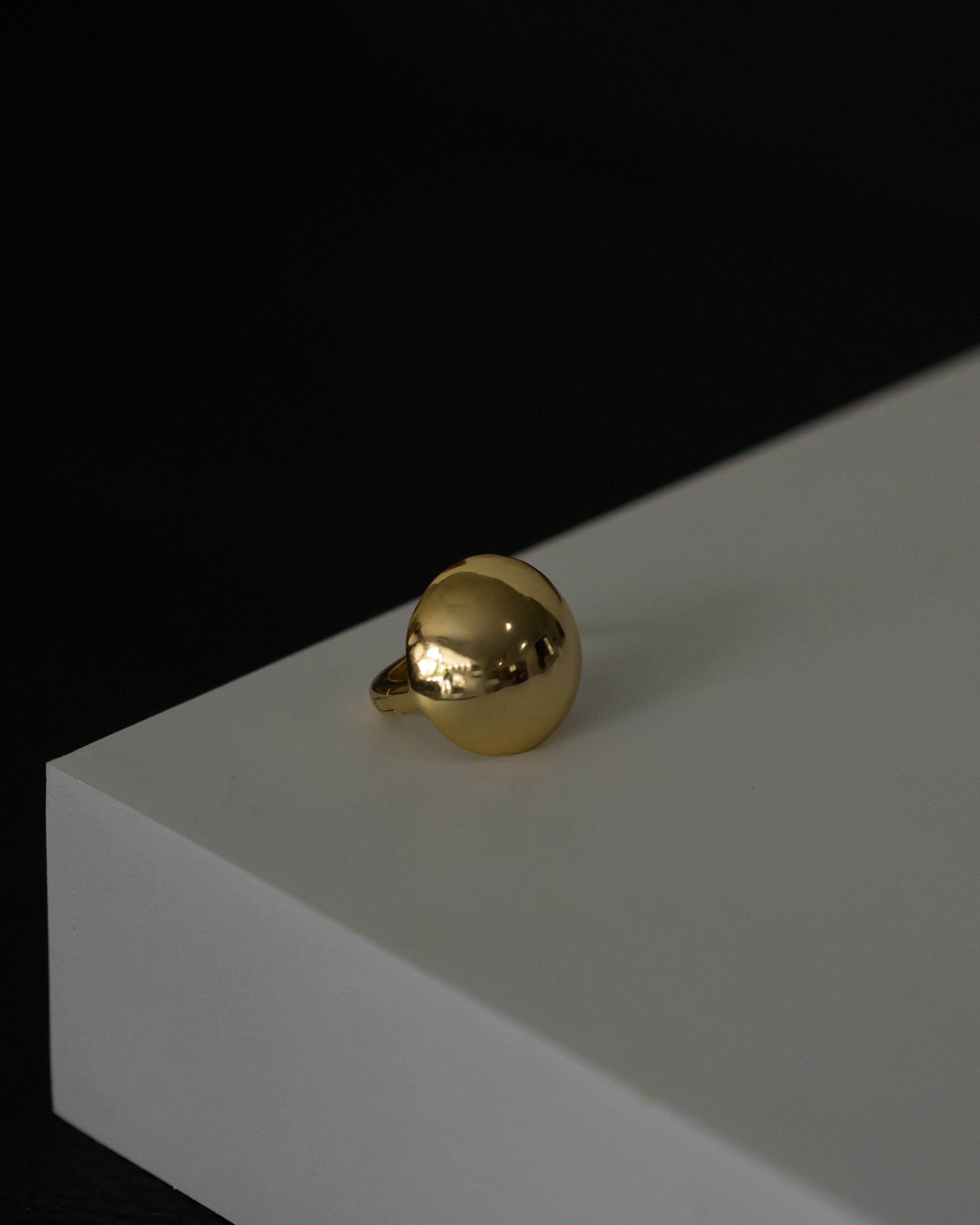 Giro Dome Ball Hoop Earrings
