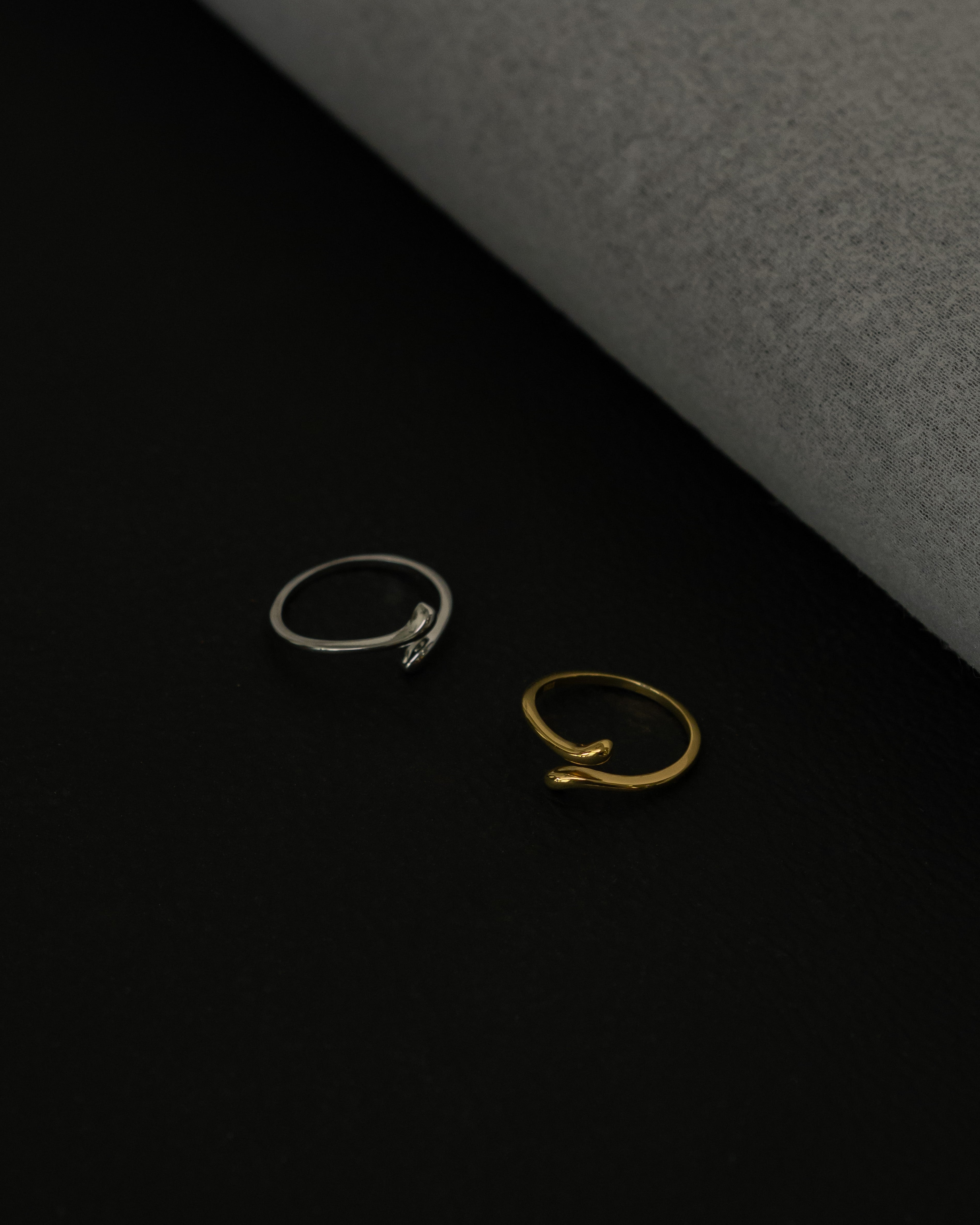 Serpe Twisted Edge Open Ring