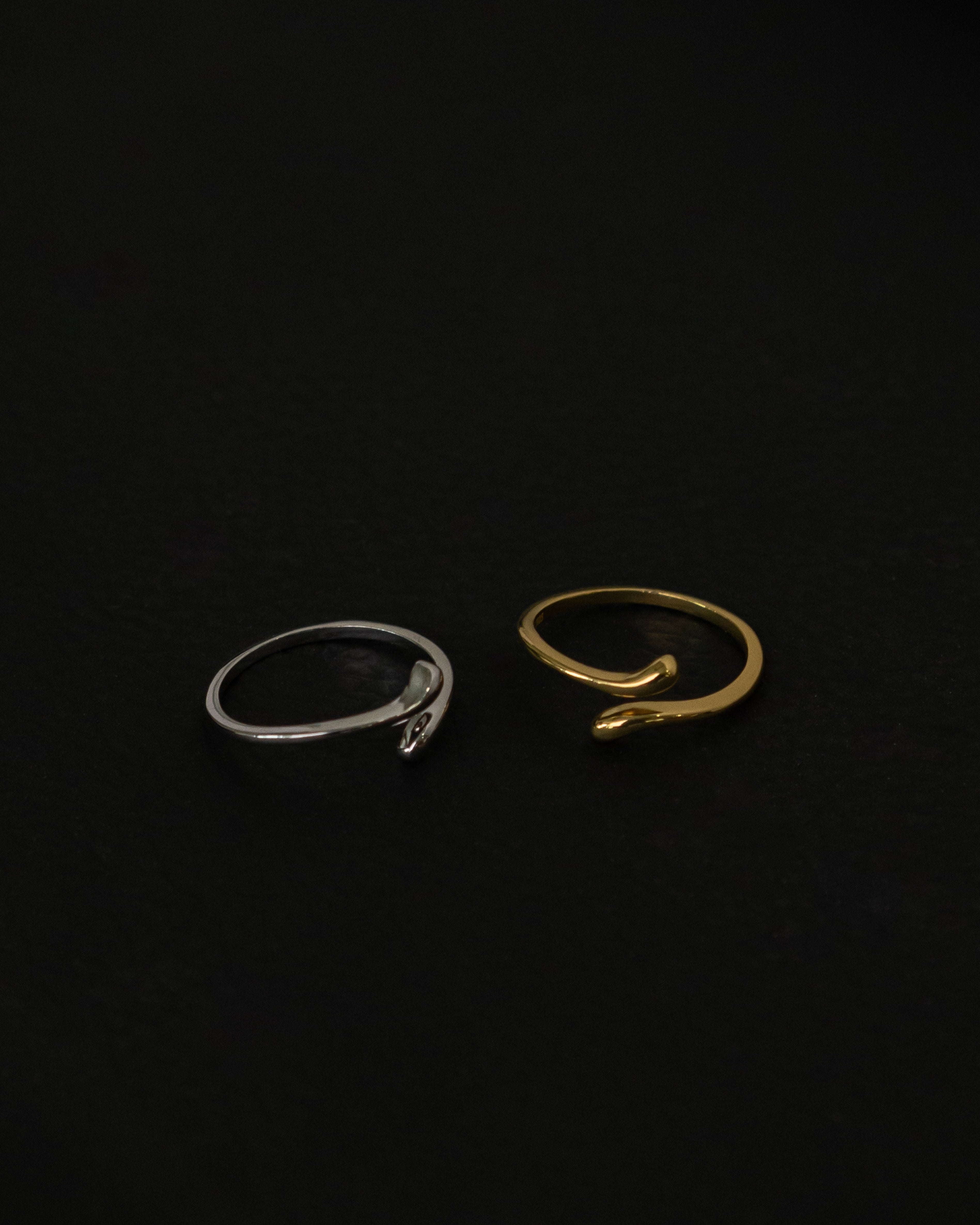 Serpe Twisted Edge Open Ring