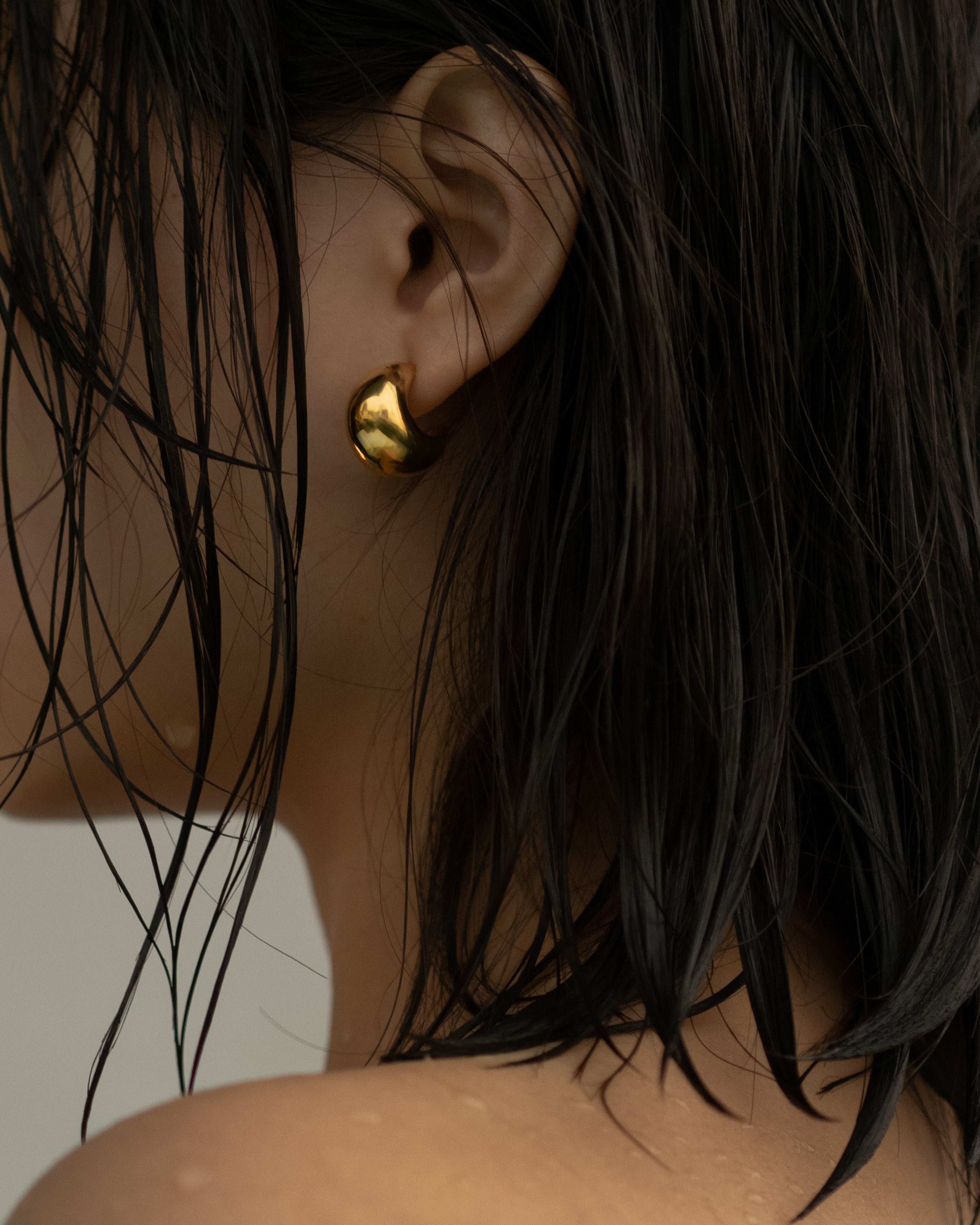Mini Ida Bold Dome Stud Earrings