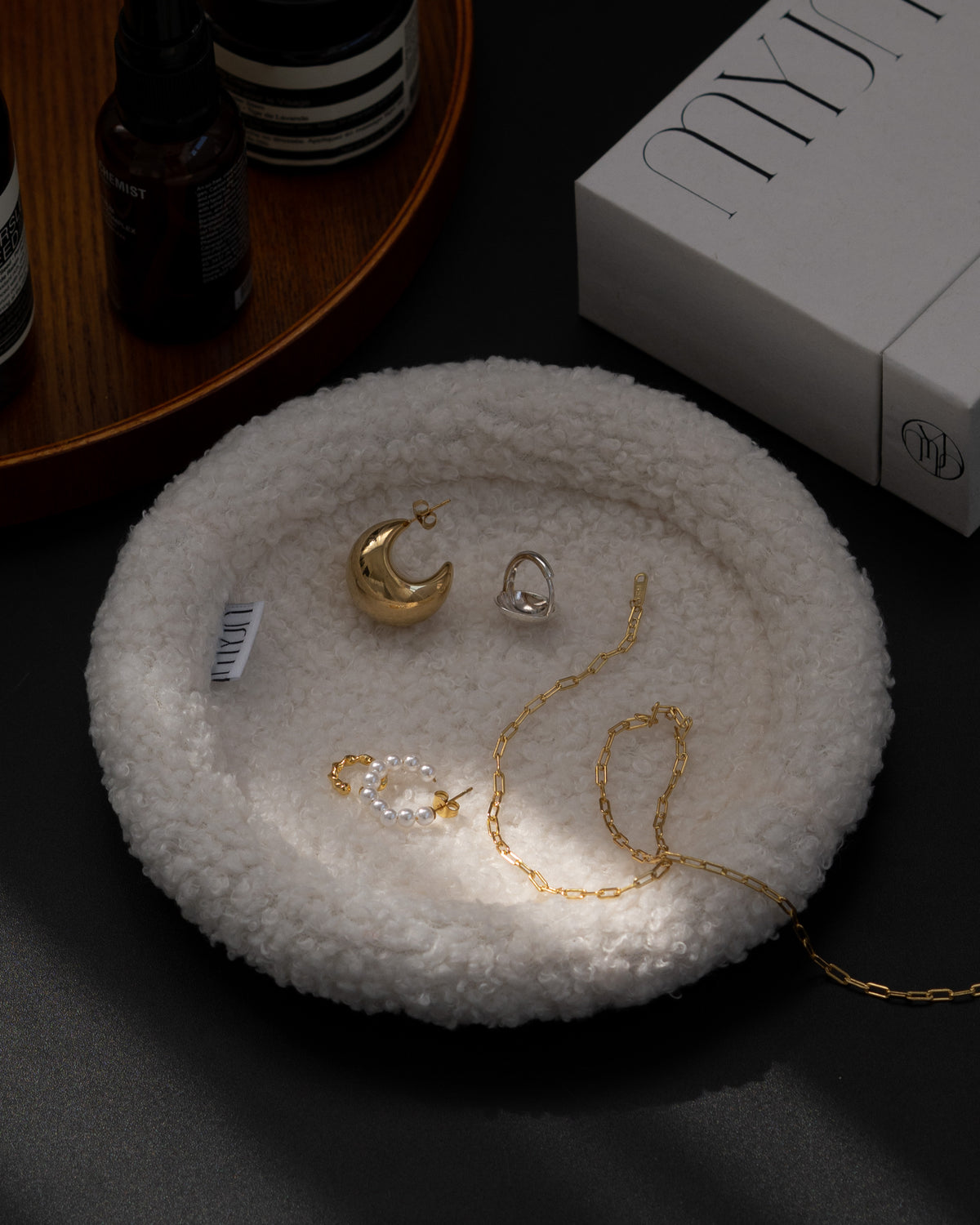 Alabaster Wool Jewelry Tray