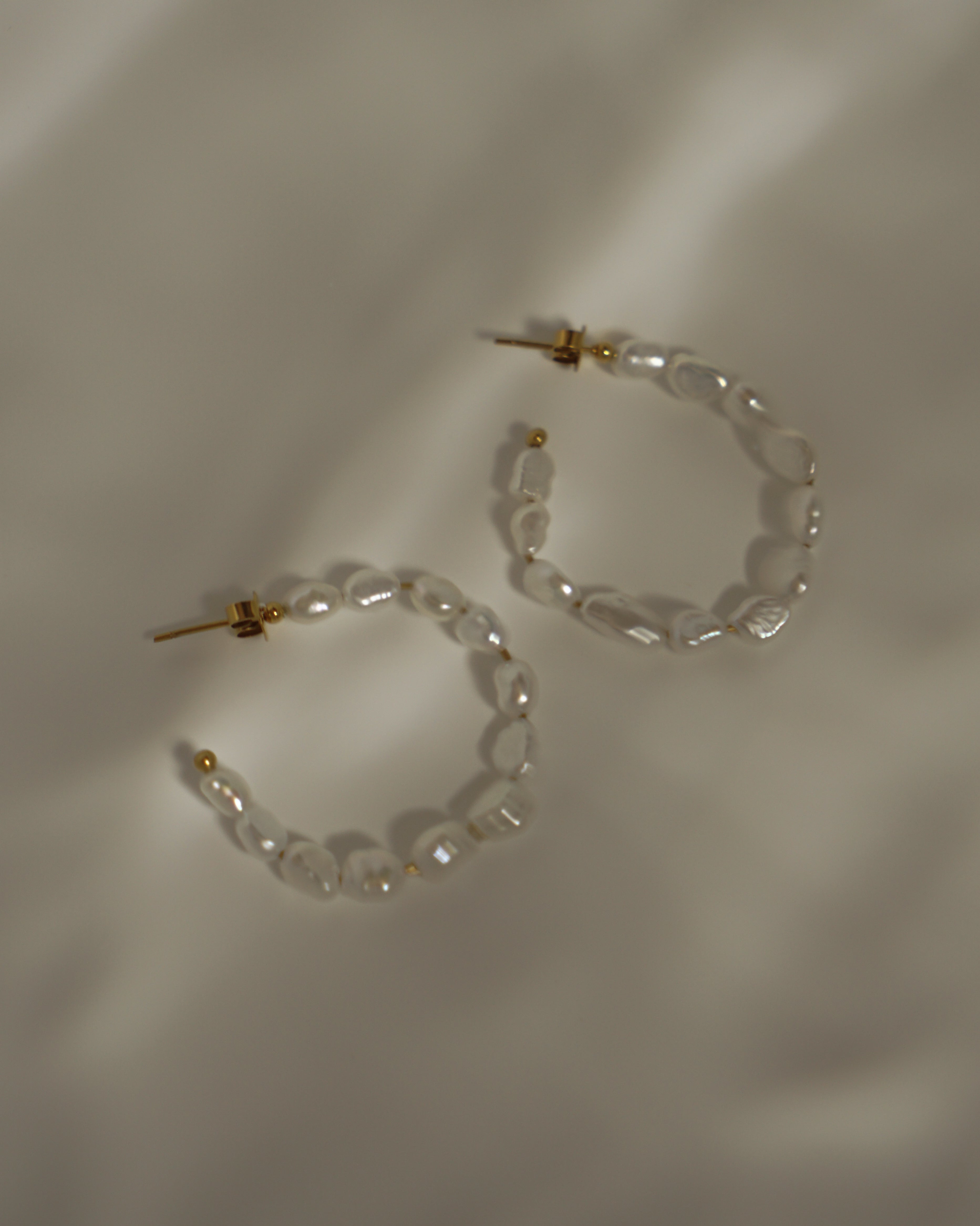 Lais Fresh Water Pearl Hoop Earrings