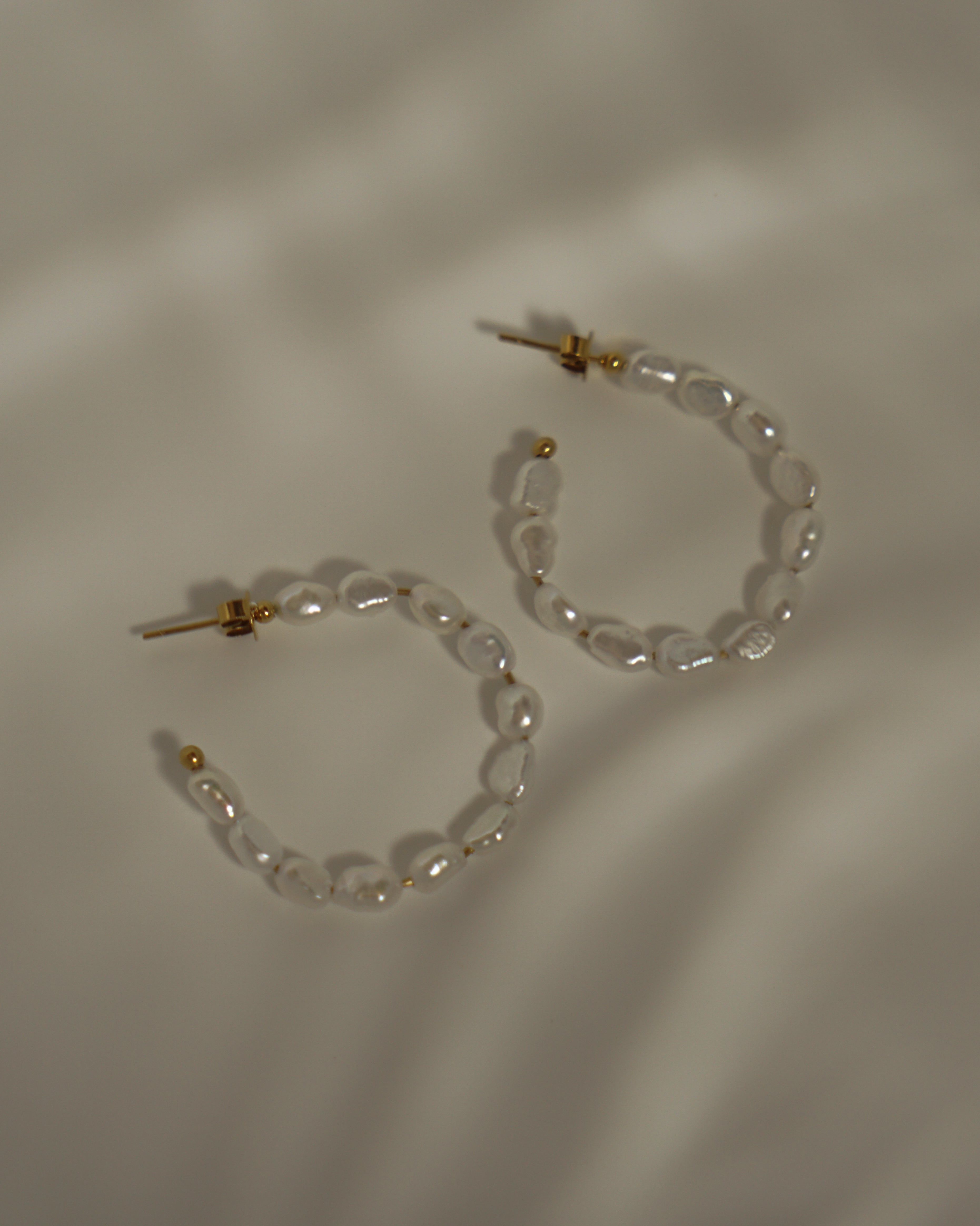 Lais Fresh Water Pearl Hoop Earrings