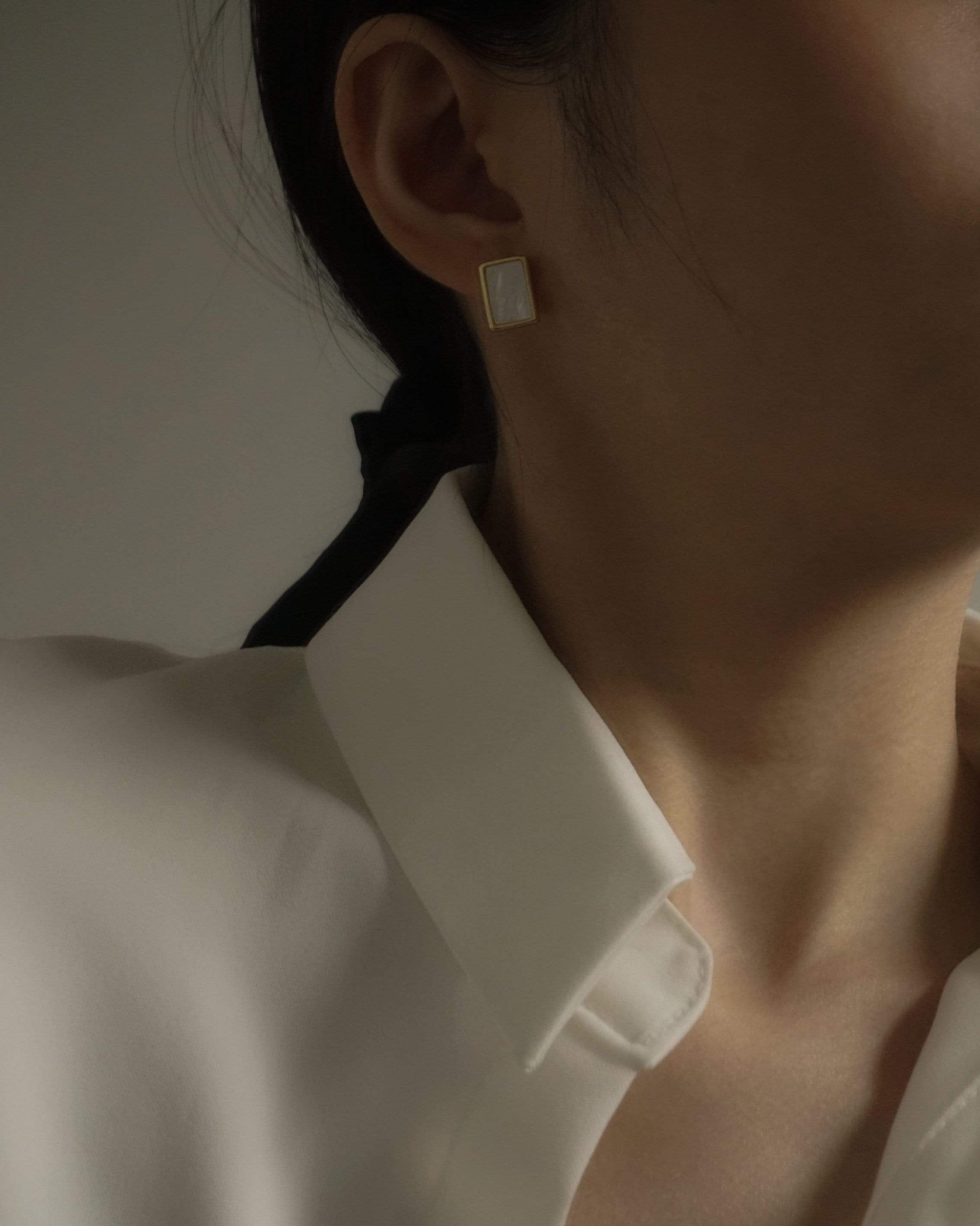 MYJN Earrings Gold Vermeil Beatha Mother of Pearl Stud Earring