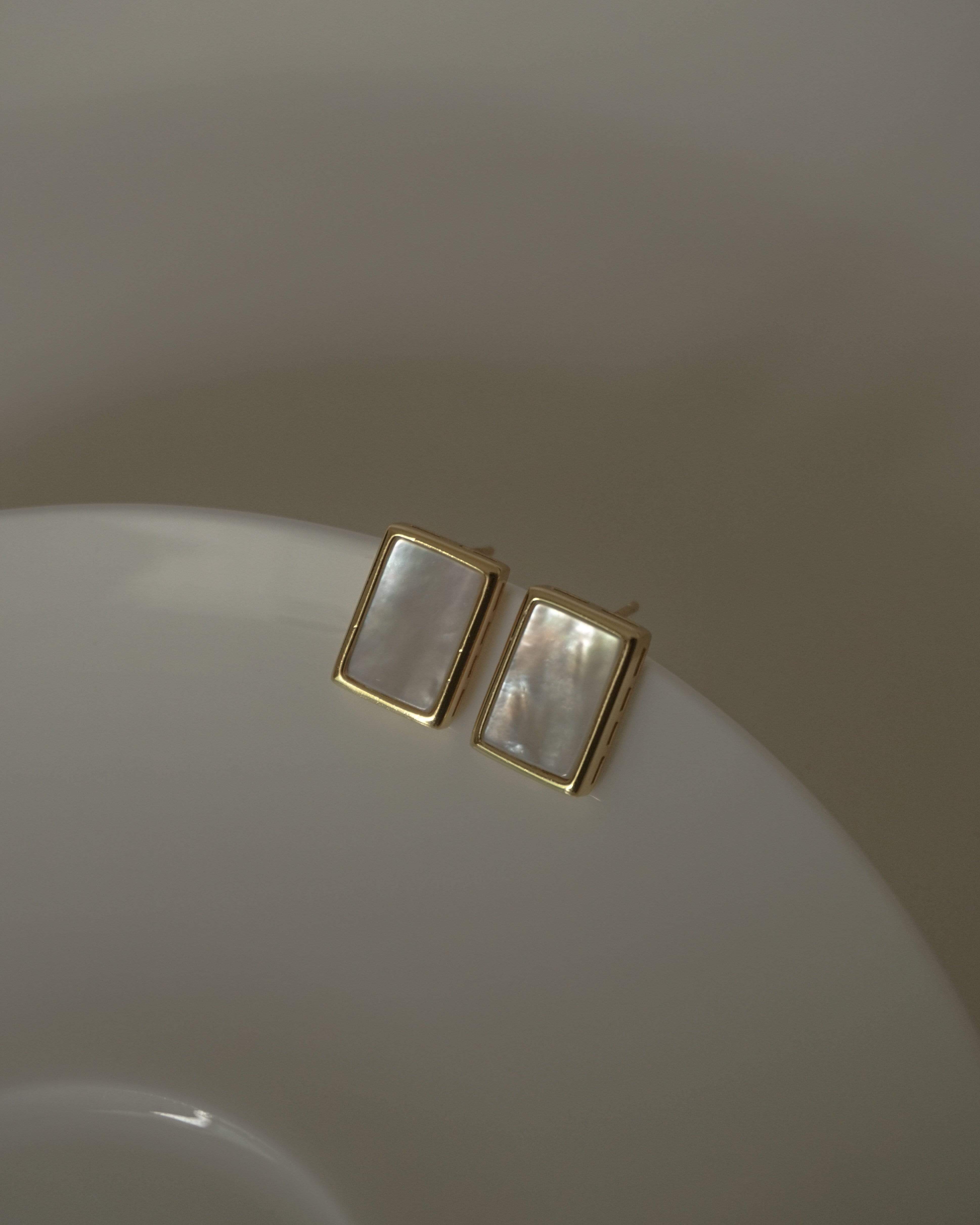 MYJN Earrings Gold Vermeil Beatha Mother of Pearl Stud Earring