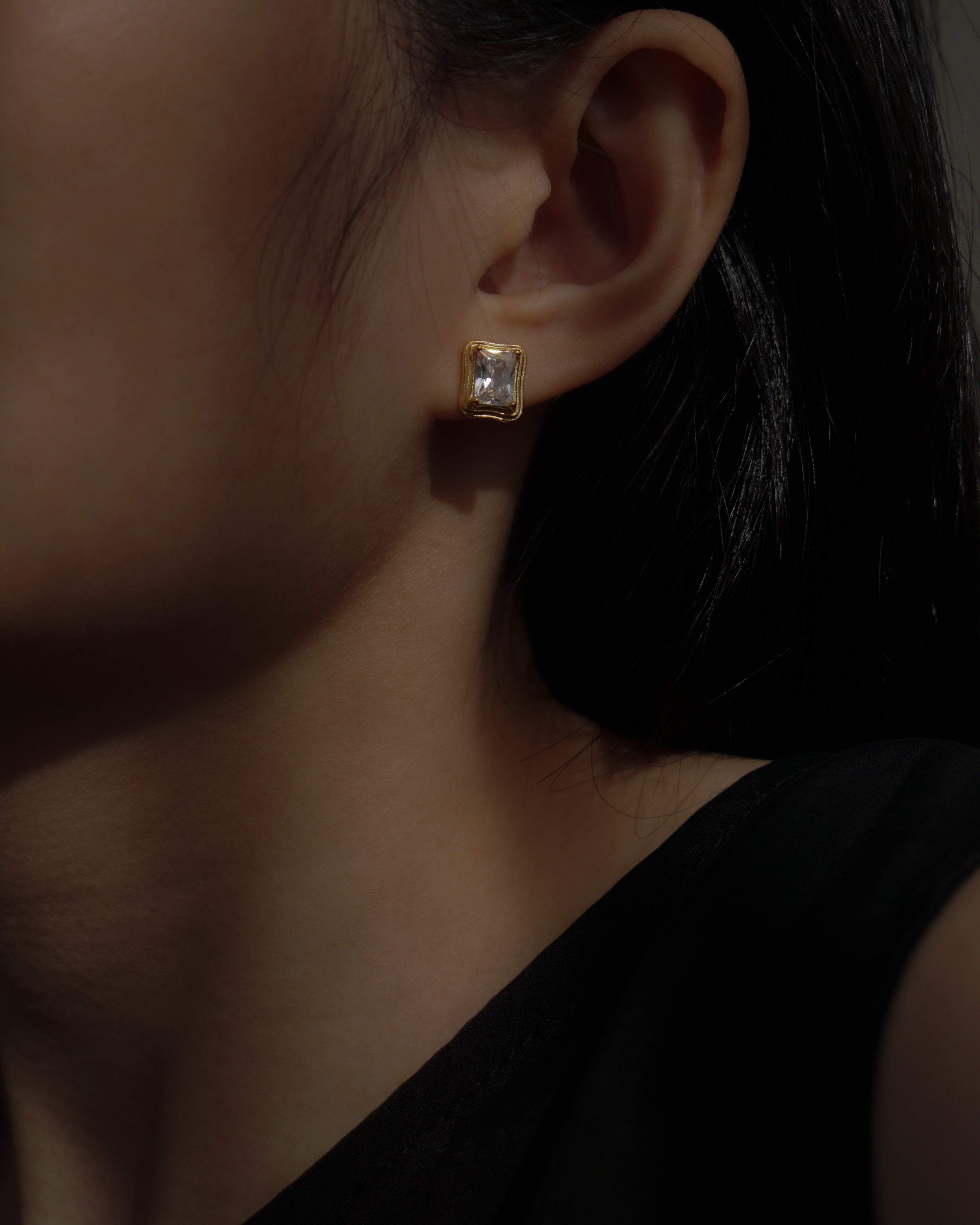 MYJN Earrings Sienna Baguette Diamond Stud Earrings
