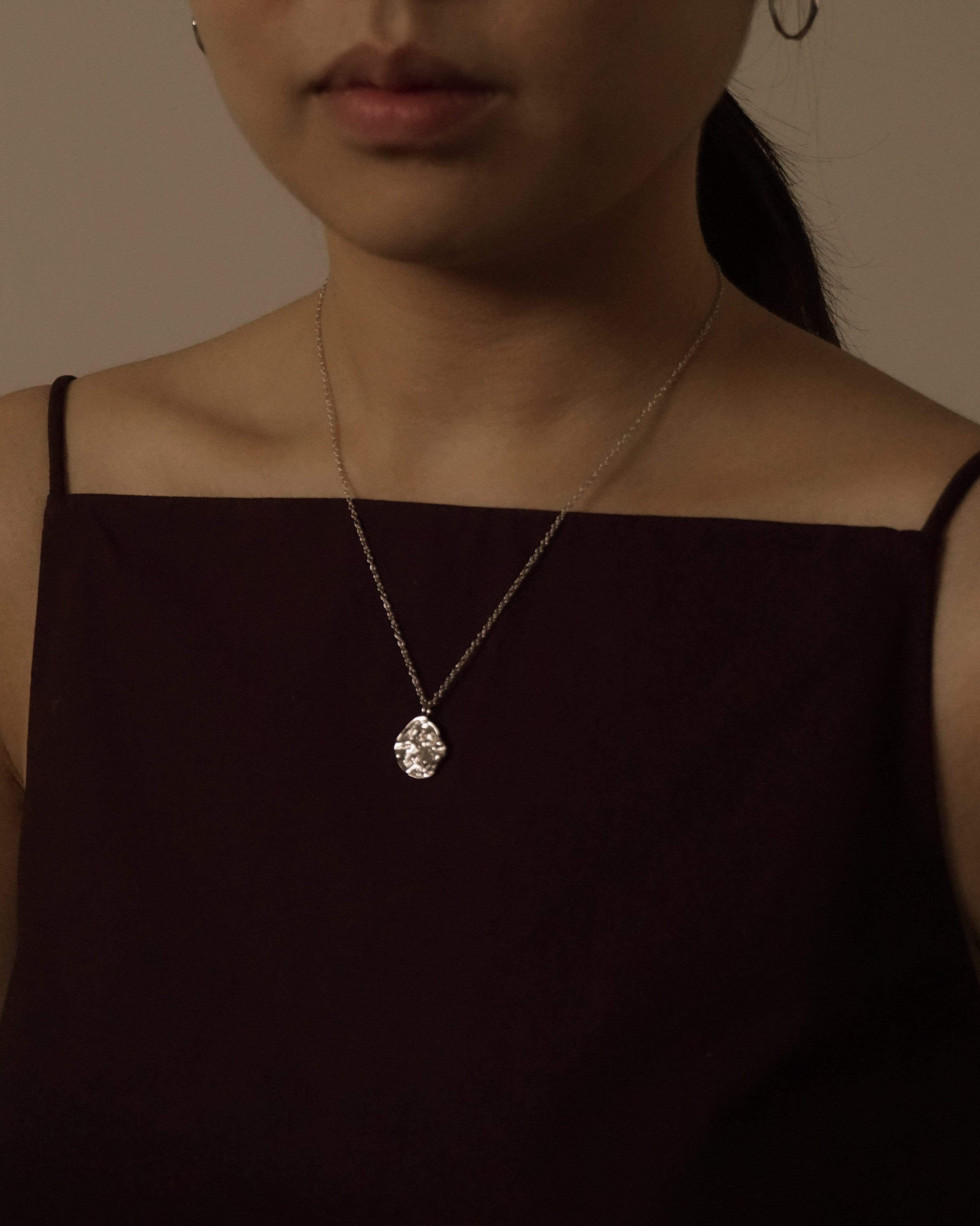MYJN Necklaces Iola Hammered Plate Necklace