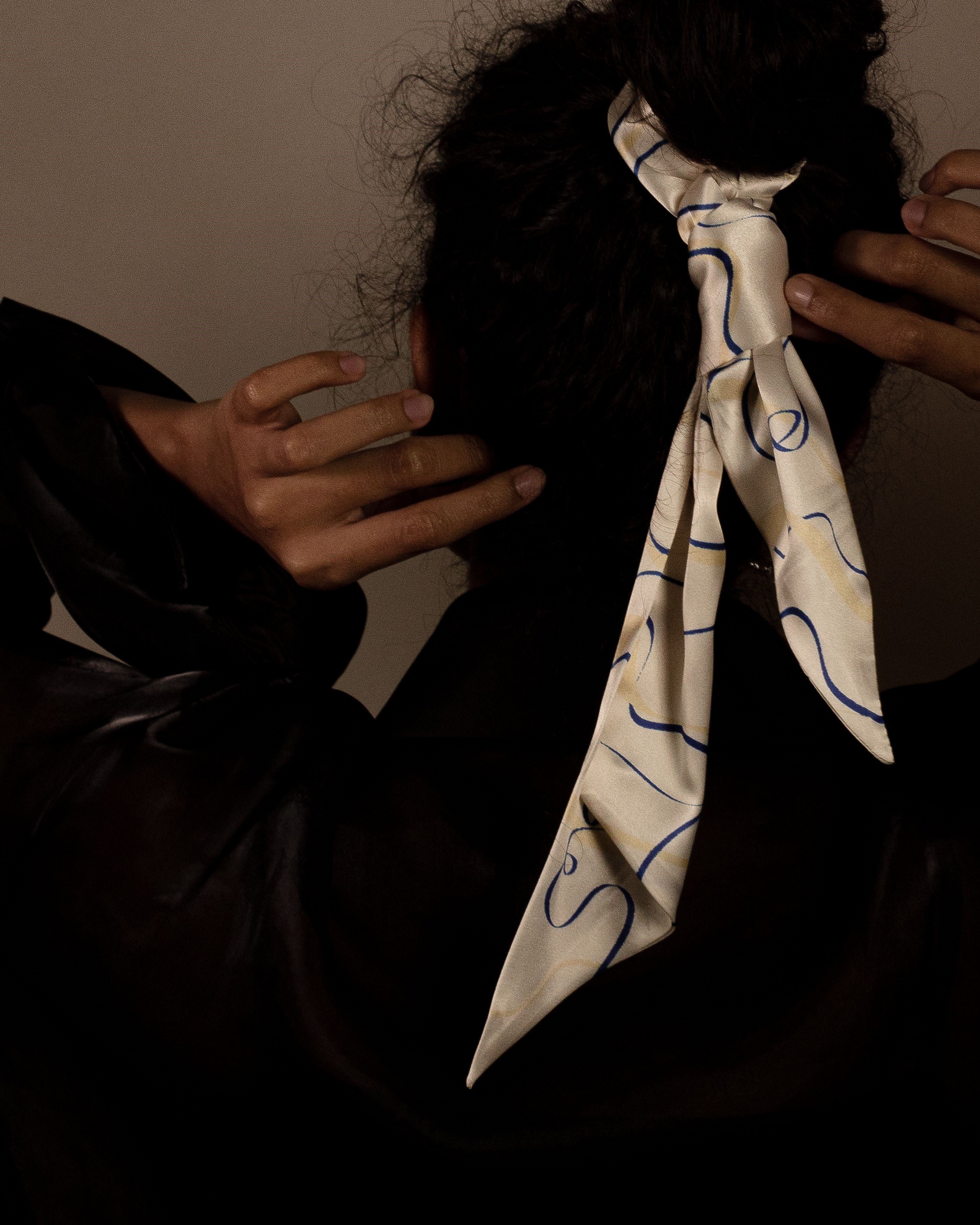 Craie Silk Twilly