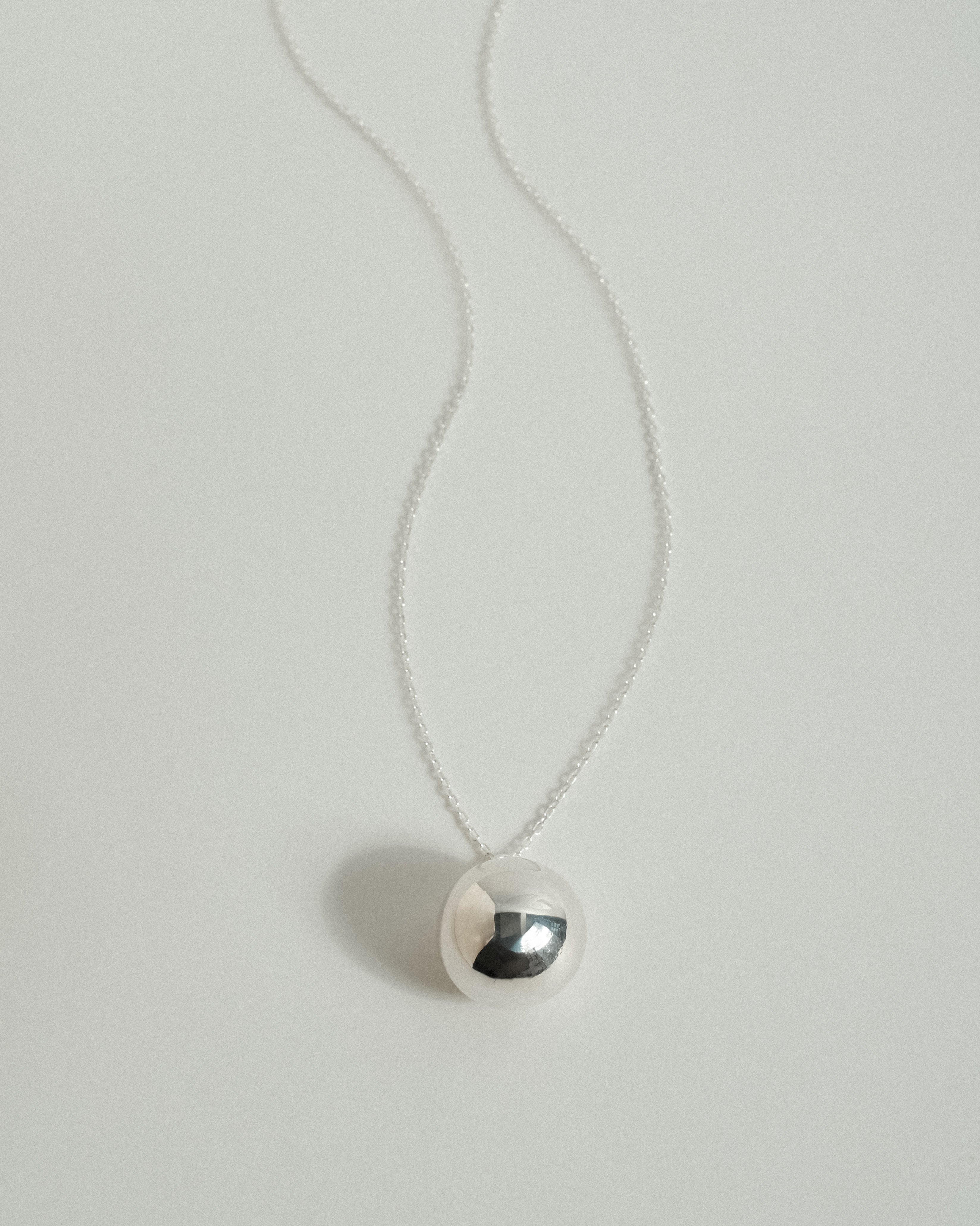 Luae Sphere Ball Necklace