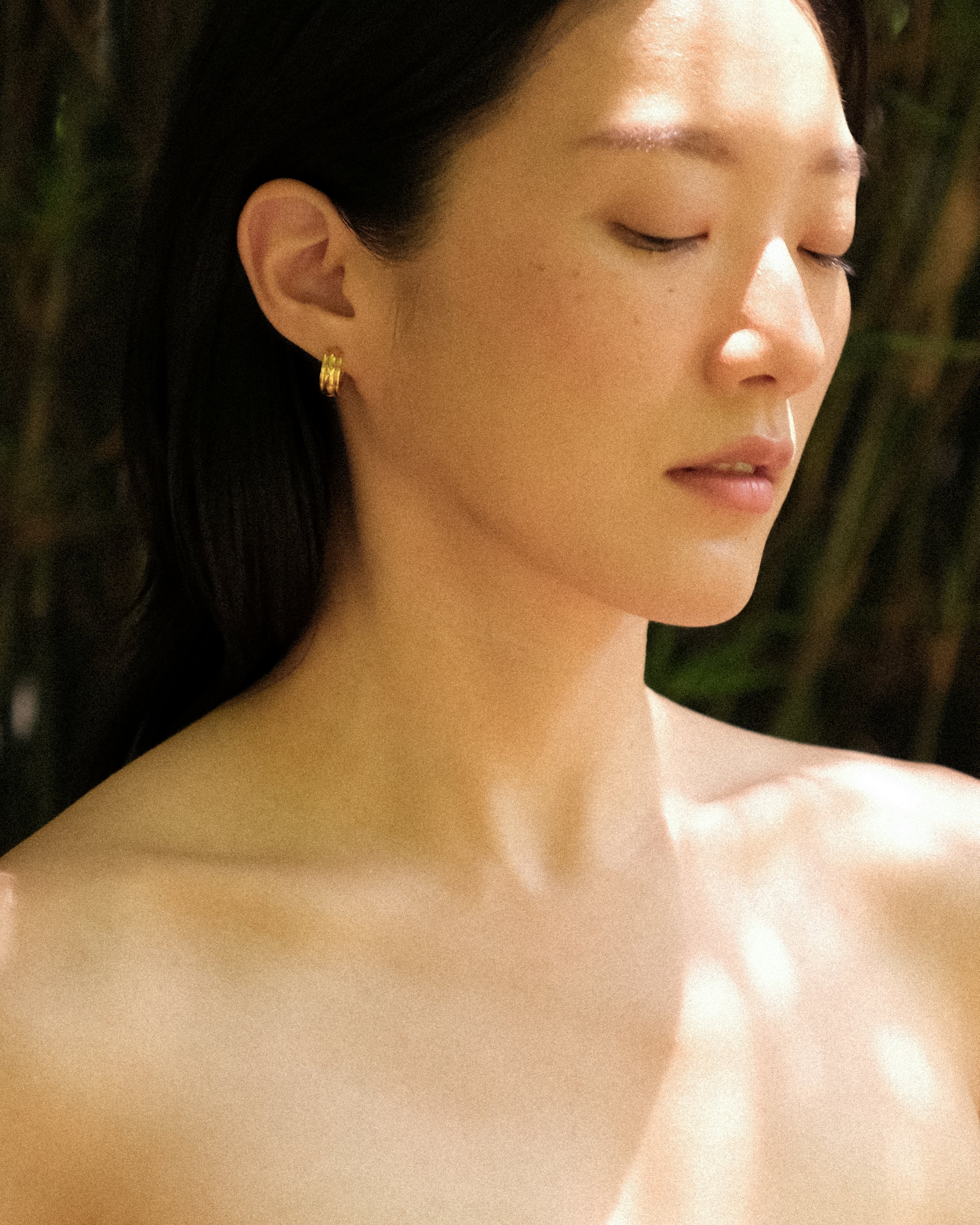 Dohana Vase Huggie Hoop Earrings