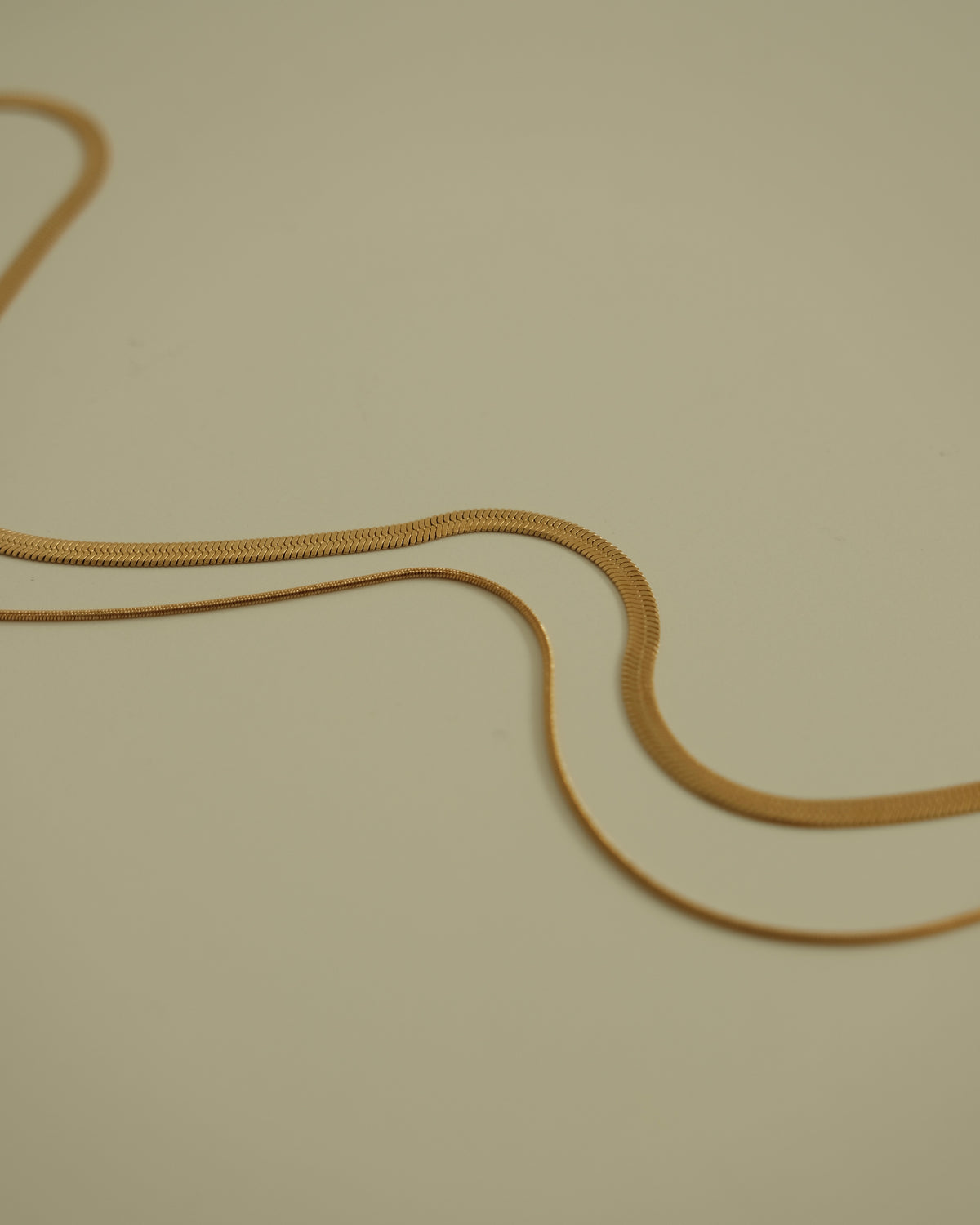Oie Layered Herringbone Chain Necklace
