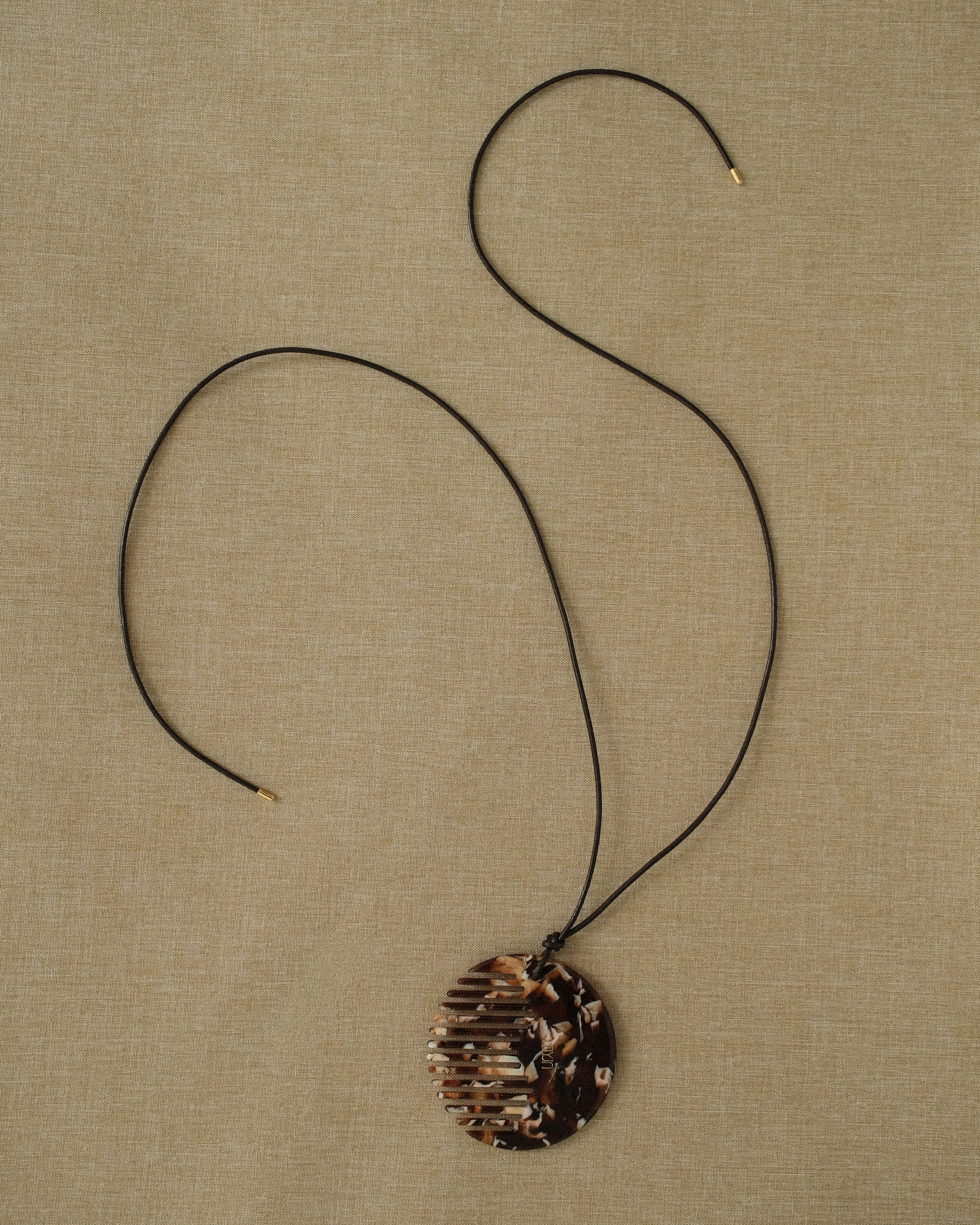 Comb Necklace - The Auri 003