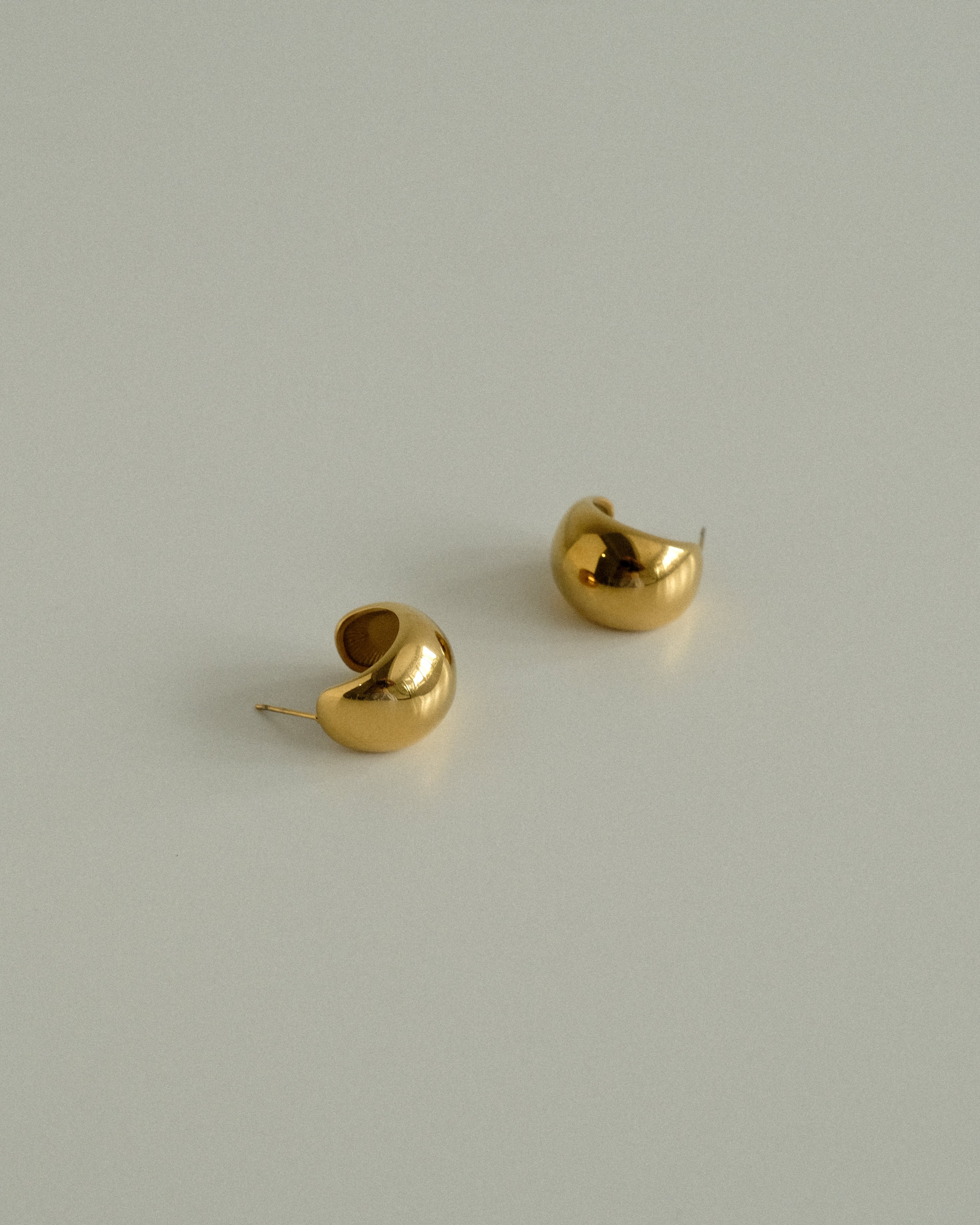 Mini Ortega Bold Dome Stud Earrings