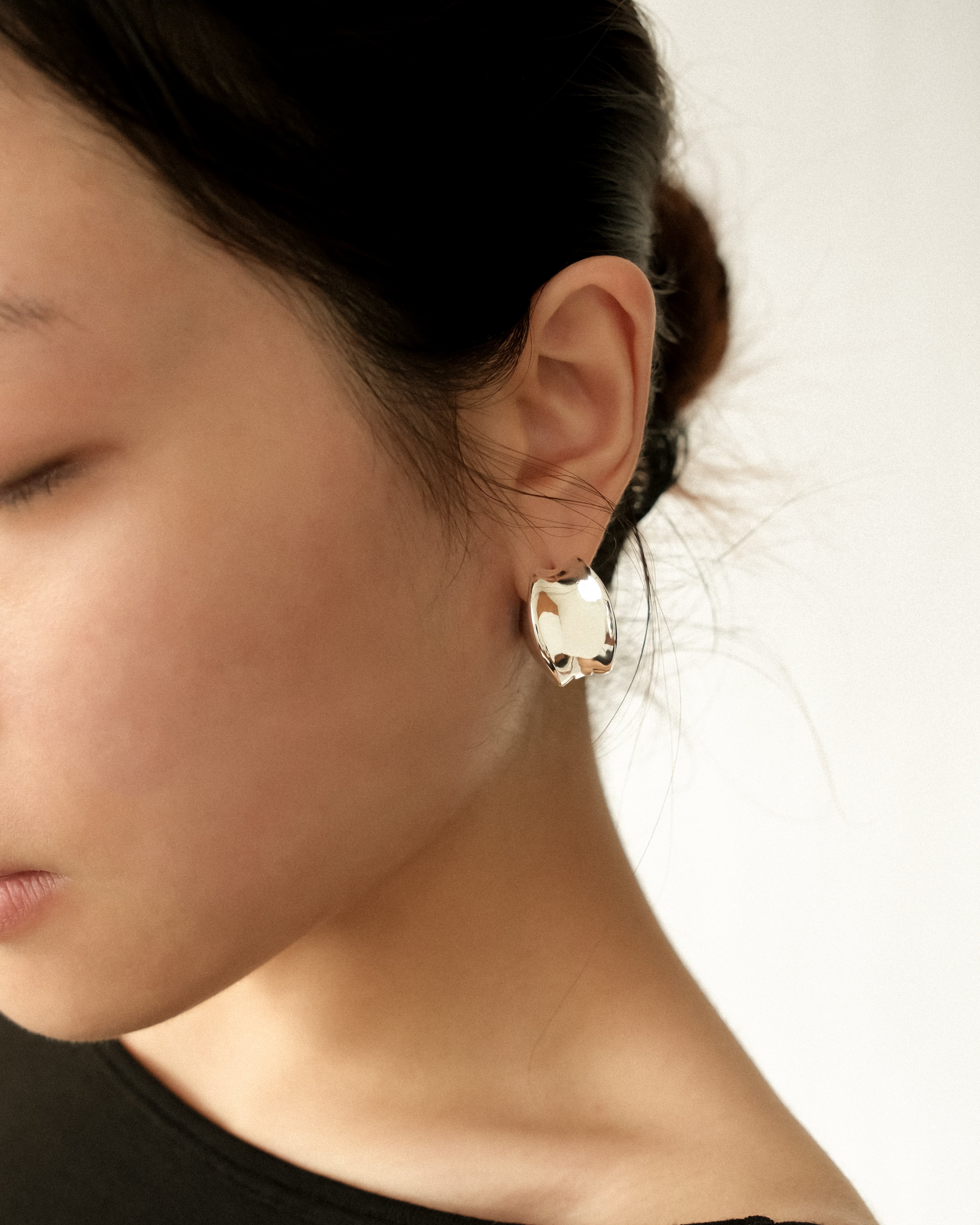 Penelope Dome Curved Hoop Earrings