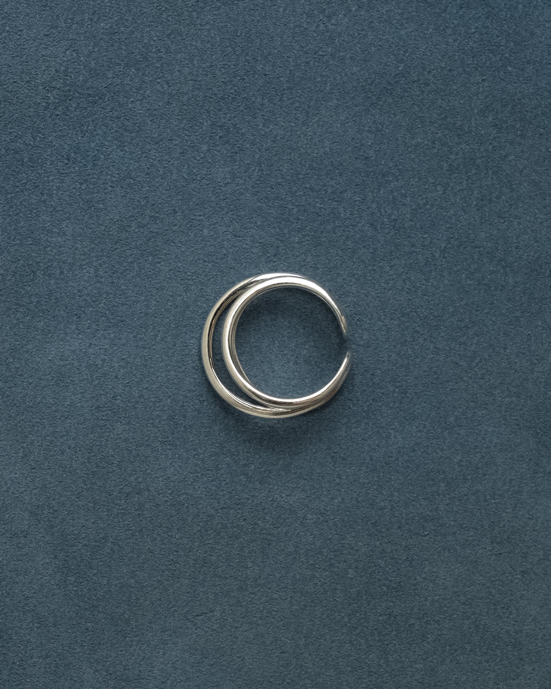 Reya Trio Crossed Band Ring