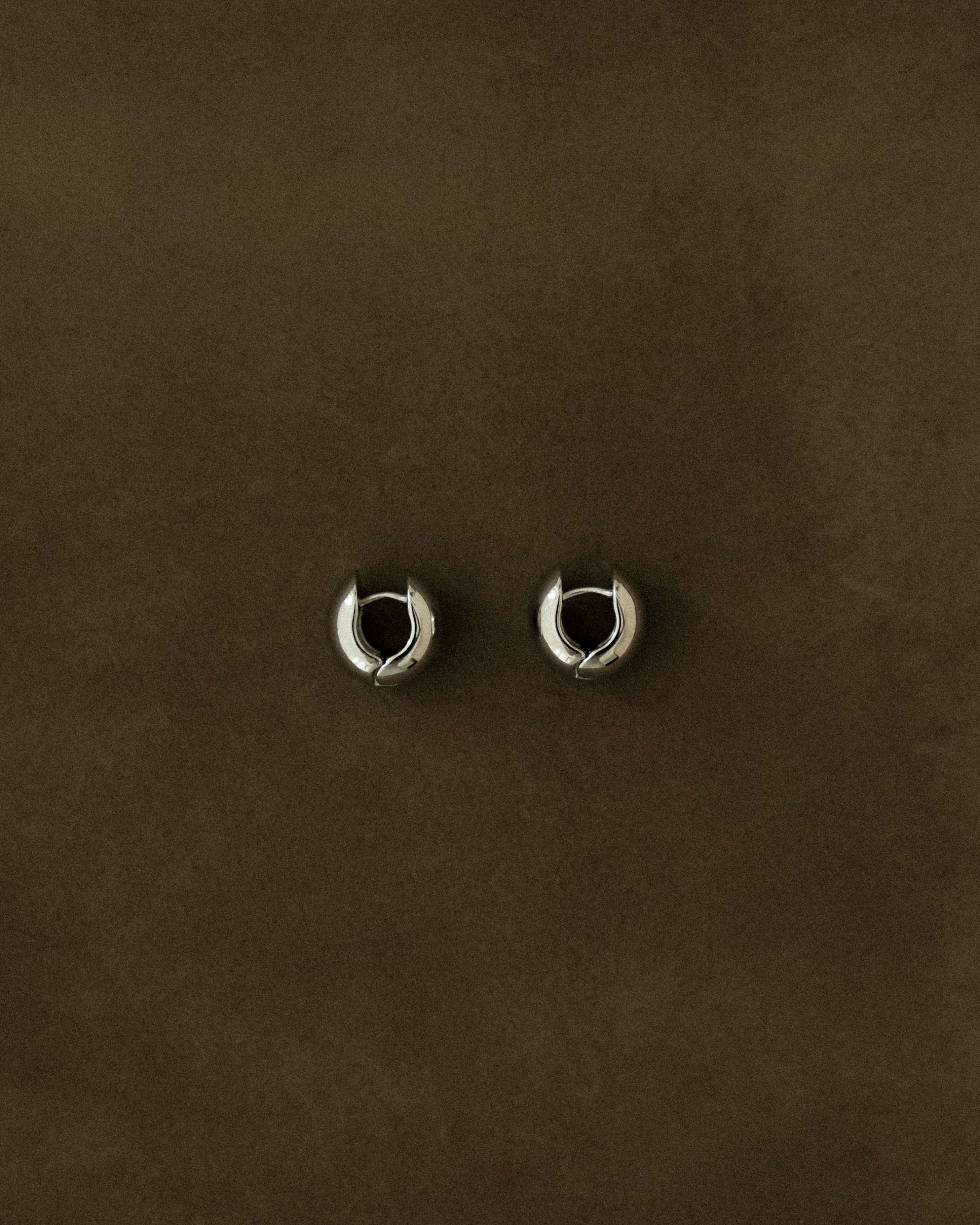 Petite Emora Cigar Hoop Earrings