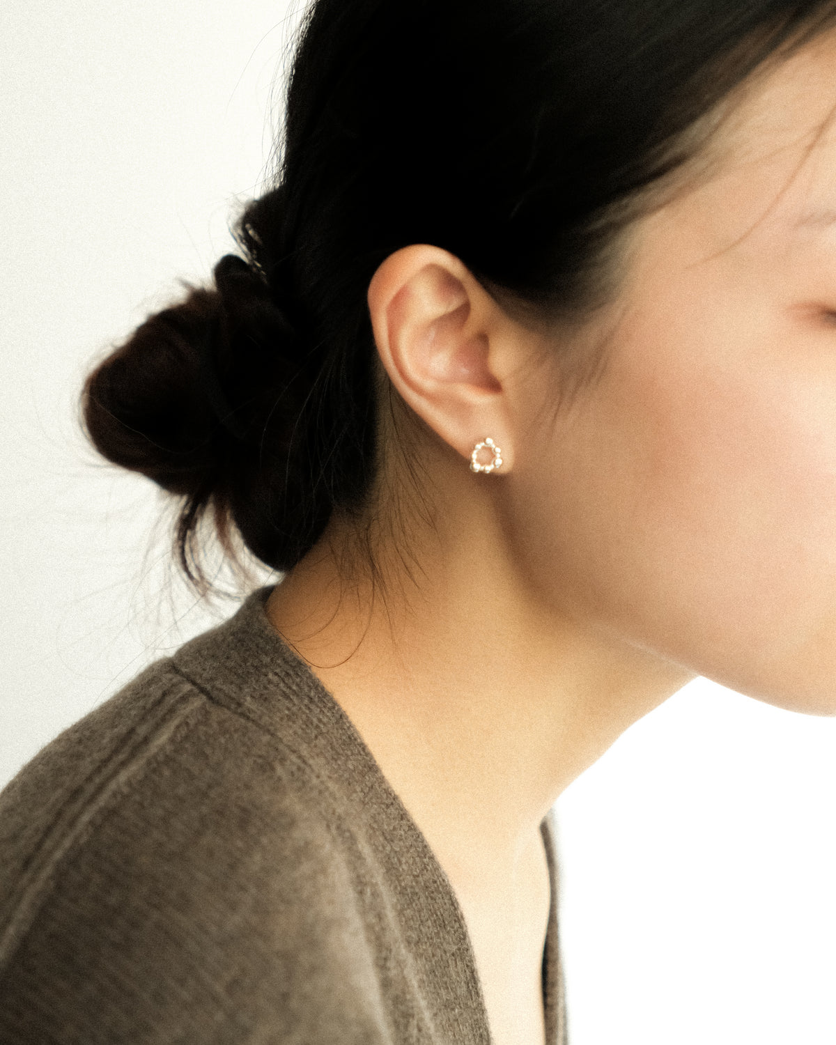 Boito Tiny Irregular Wreath Stud Earrings