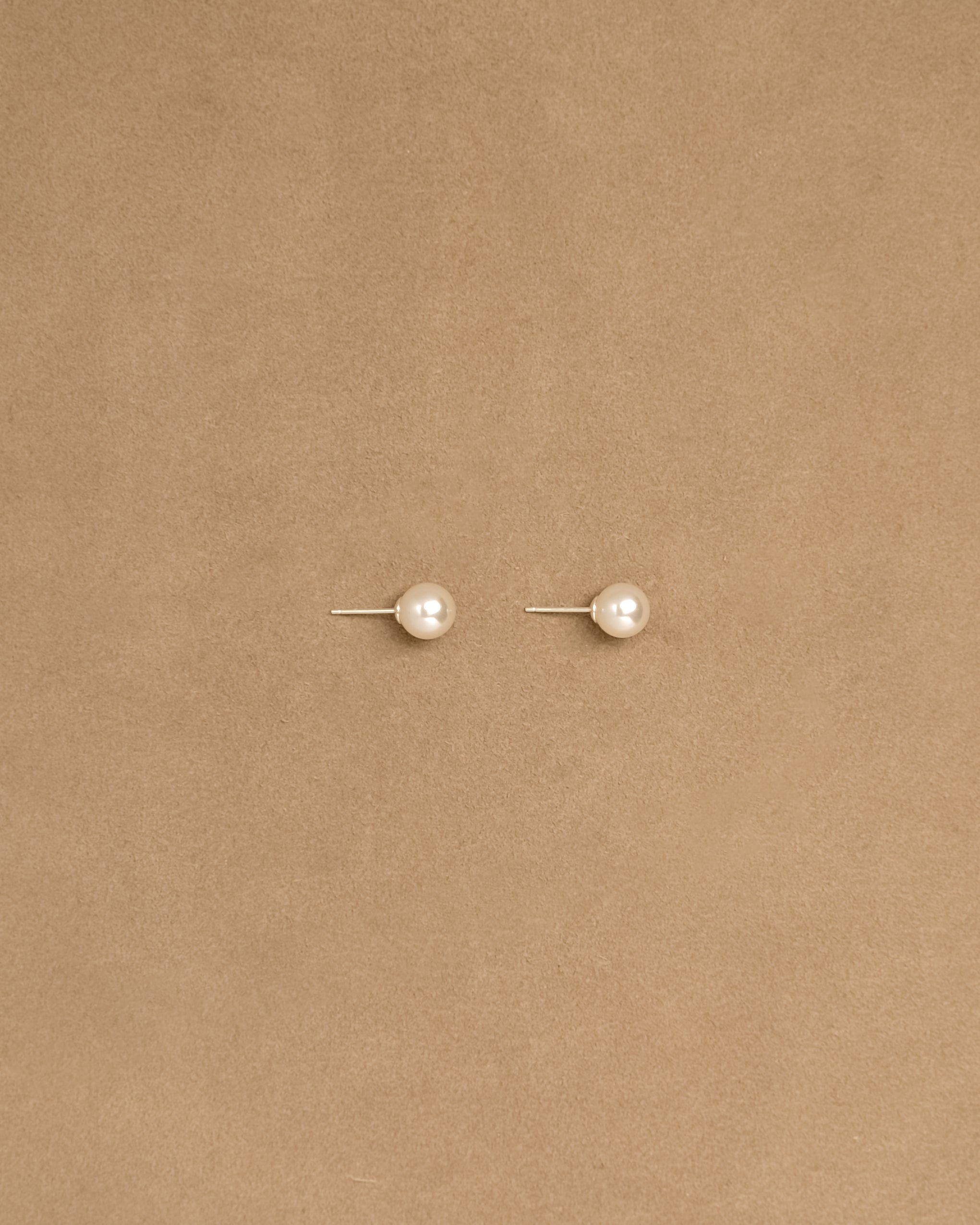 Nami Pearl Stud Earrings