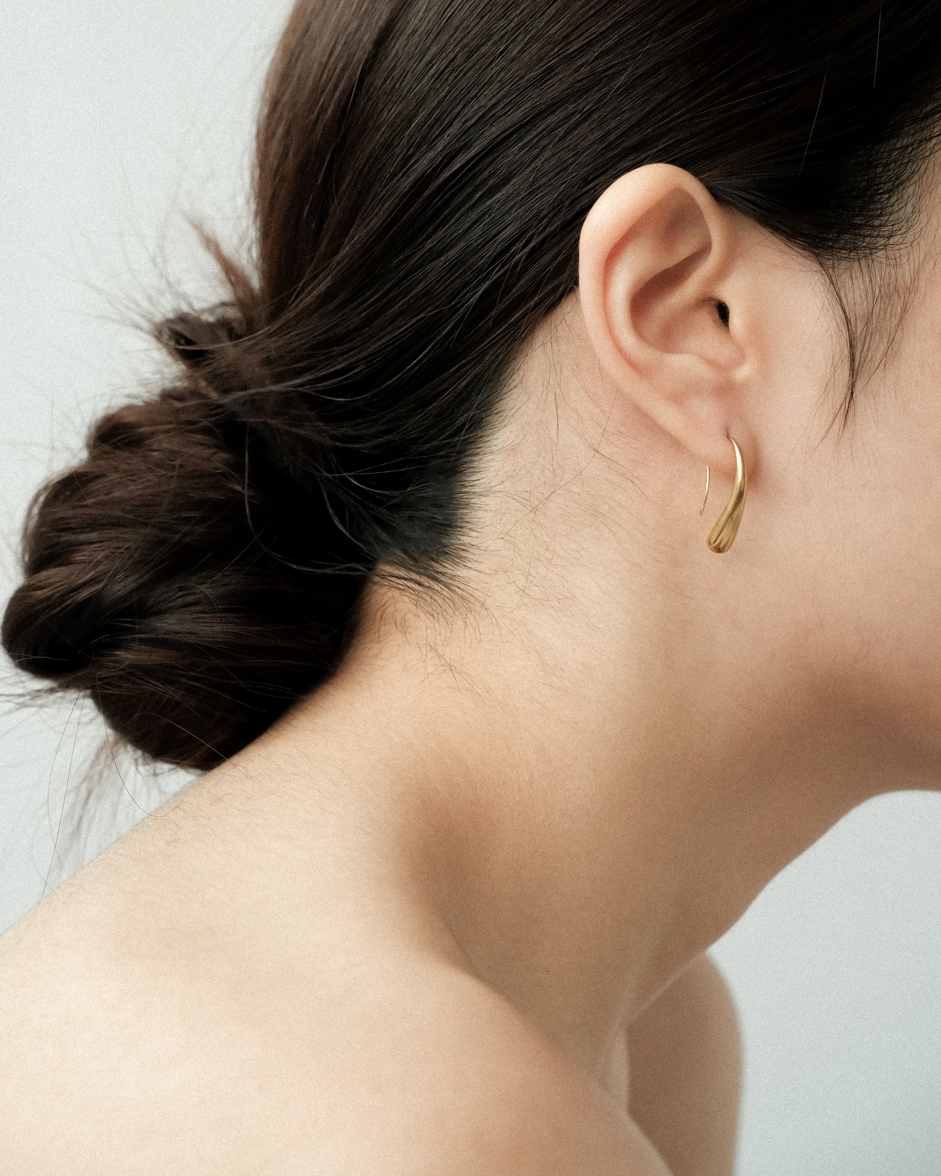 Coraia Mini Dangle Droplet Earrings