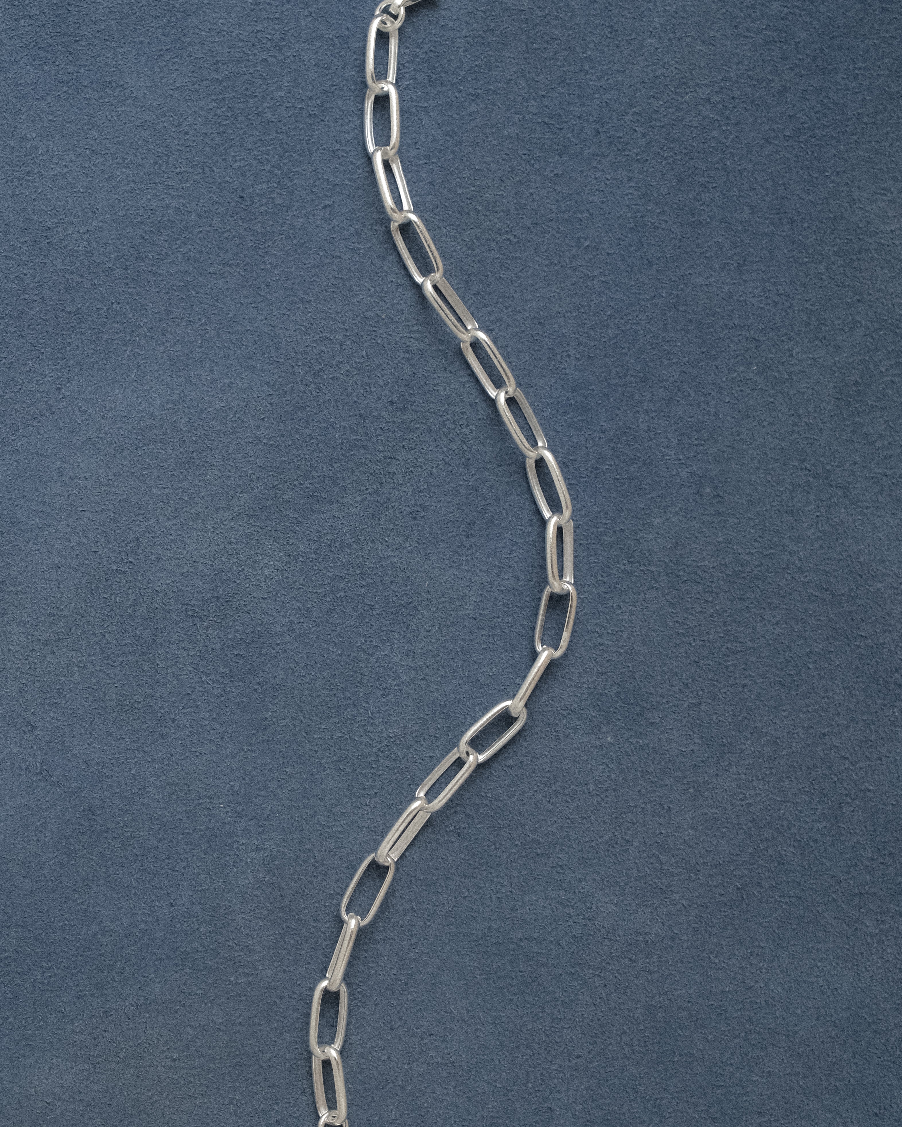 Mie Oval Link Chain Bracelet
