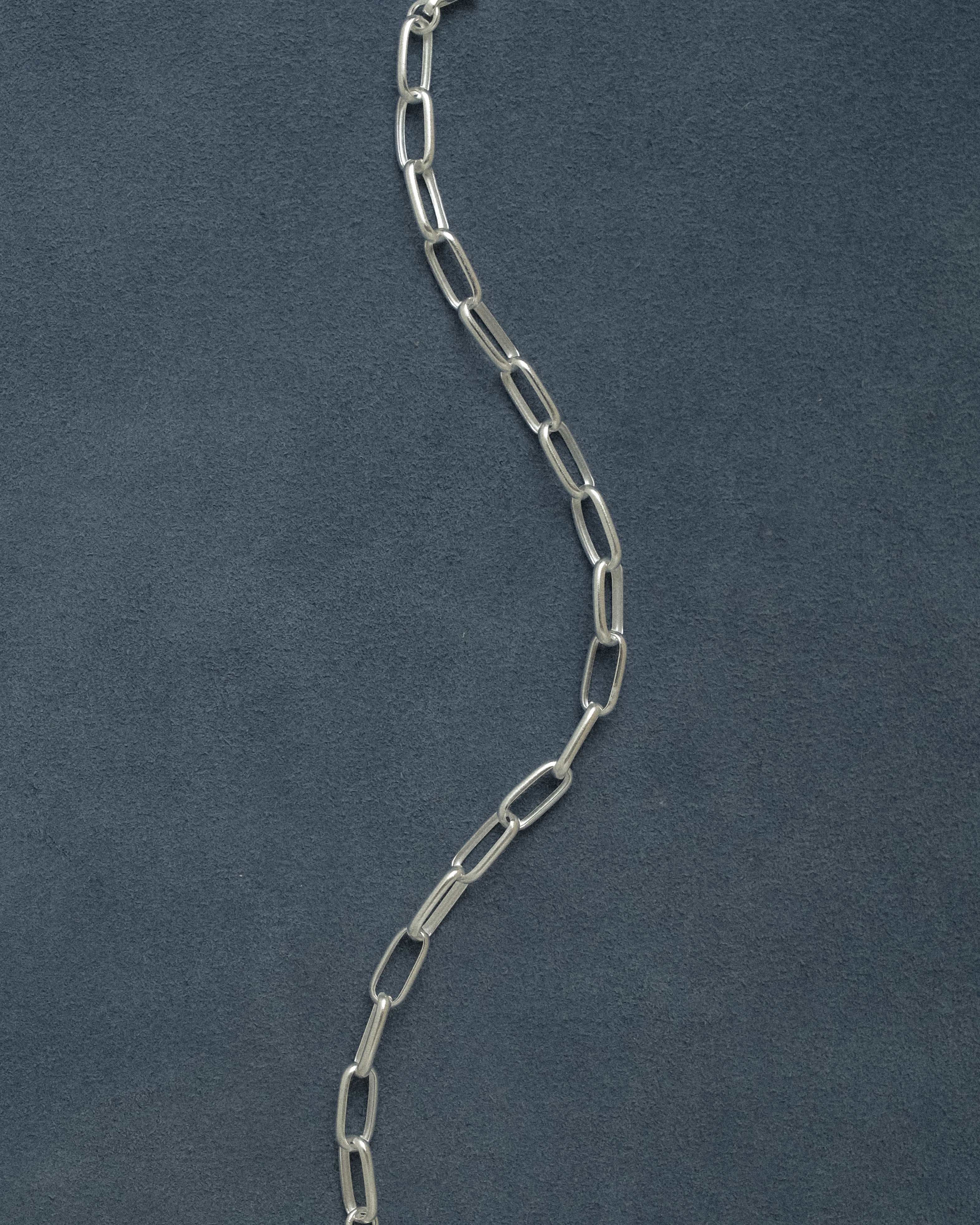 Mie Oval Link Chain Bracelet