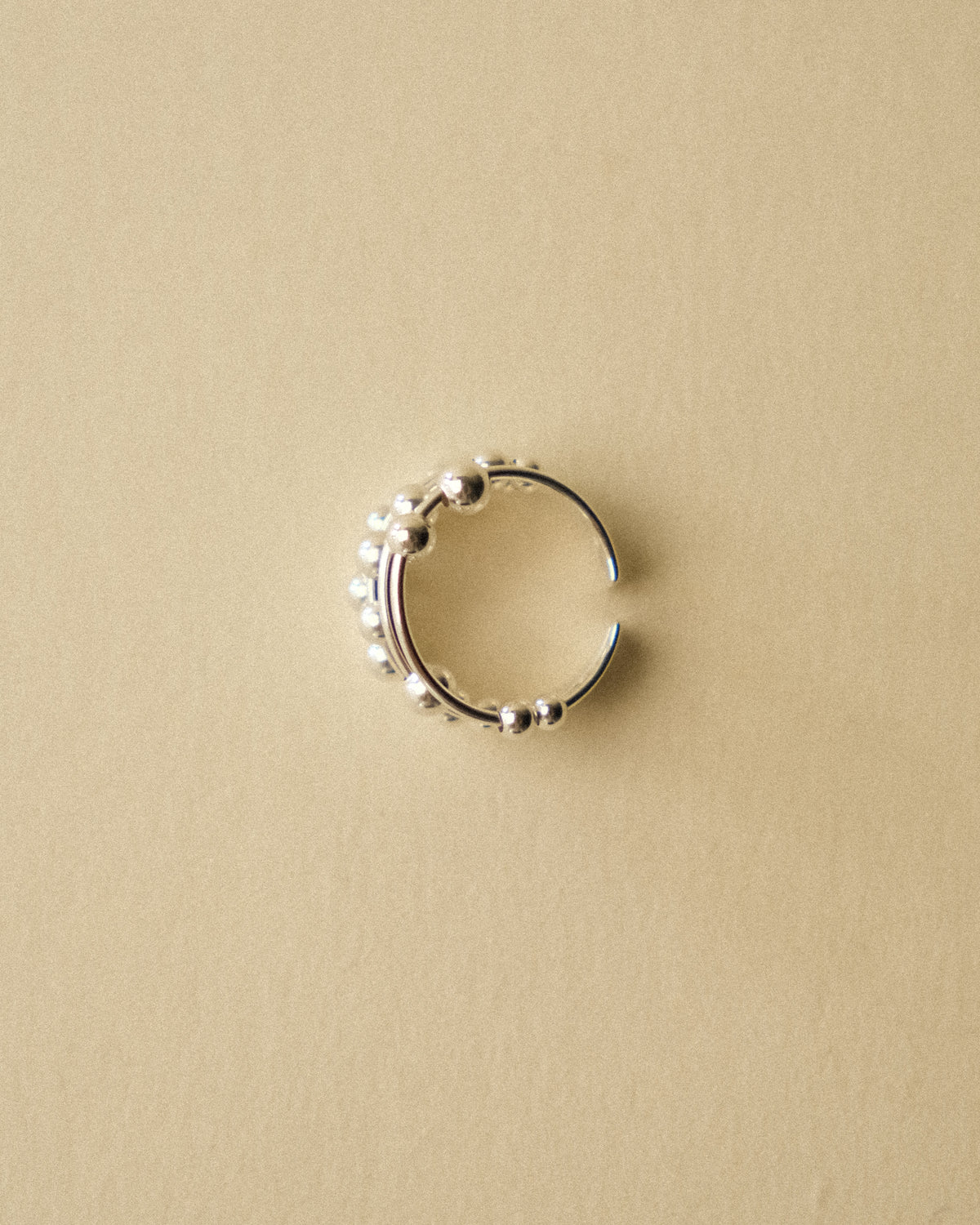 Bold Odalis Quintet Flowing Ball Ring