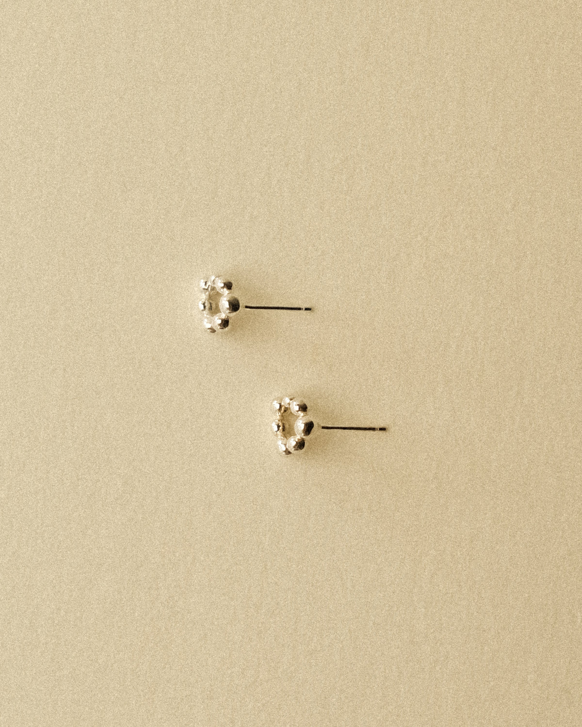 Boito Tiny Irregular Wreath Stud Earrings