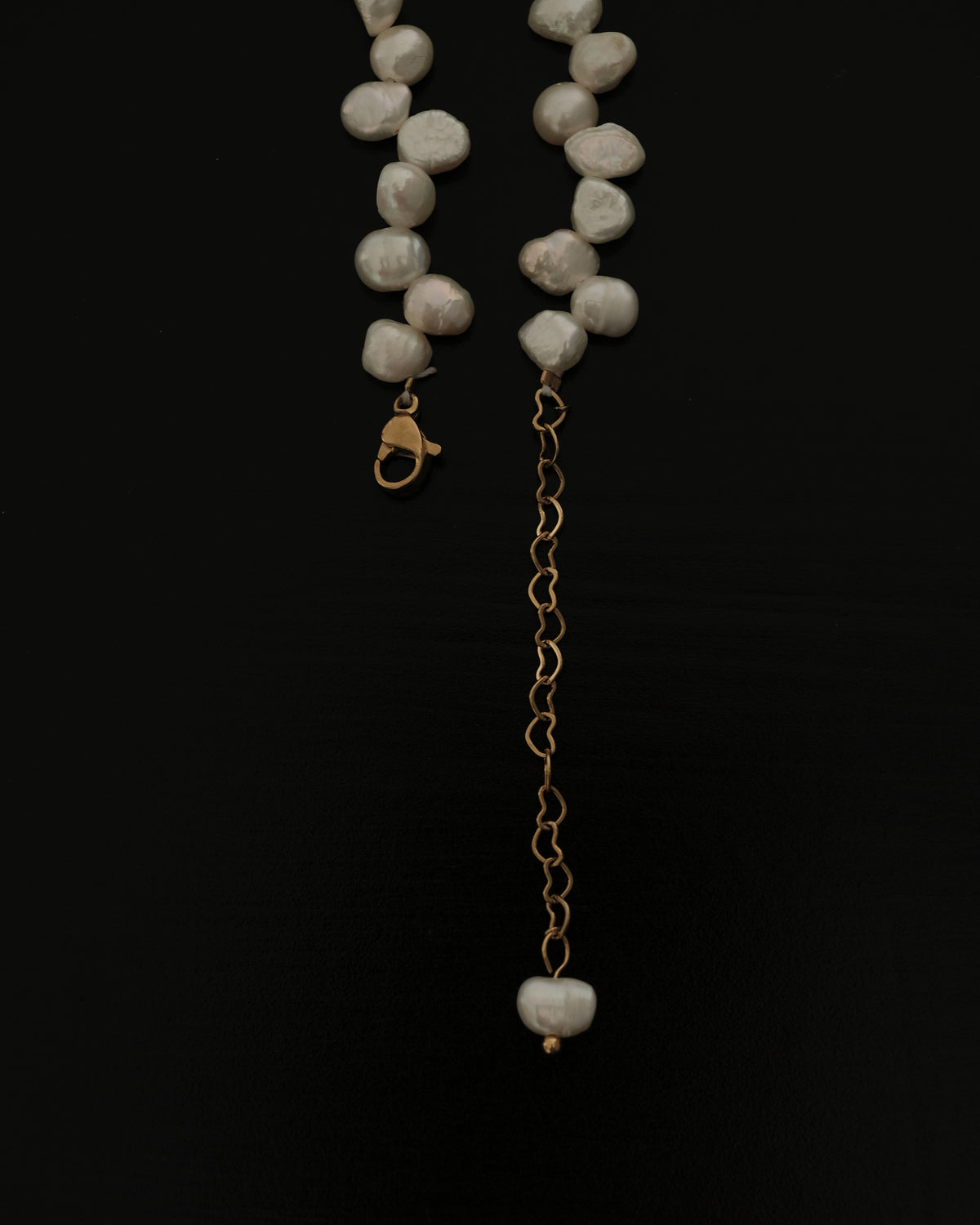 Zoe White Baroque Pearl Bracelet