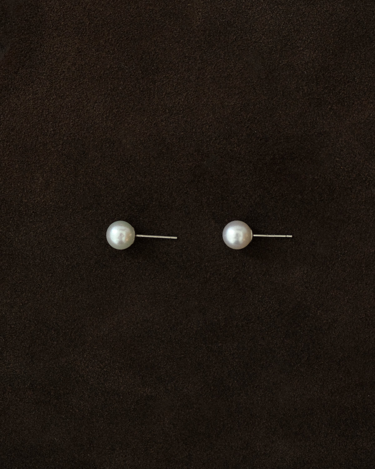 Anri Sea Water Pearl Stud Earrings