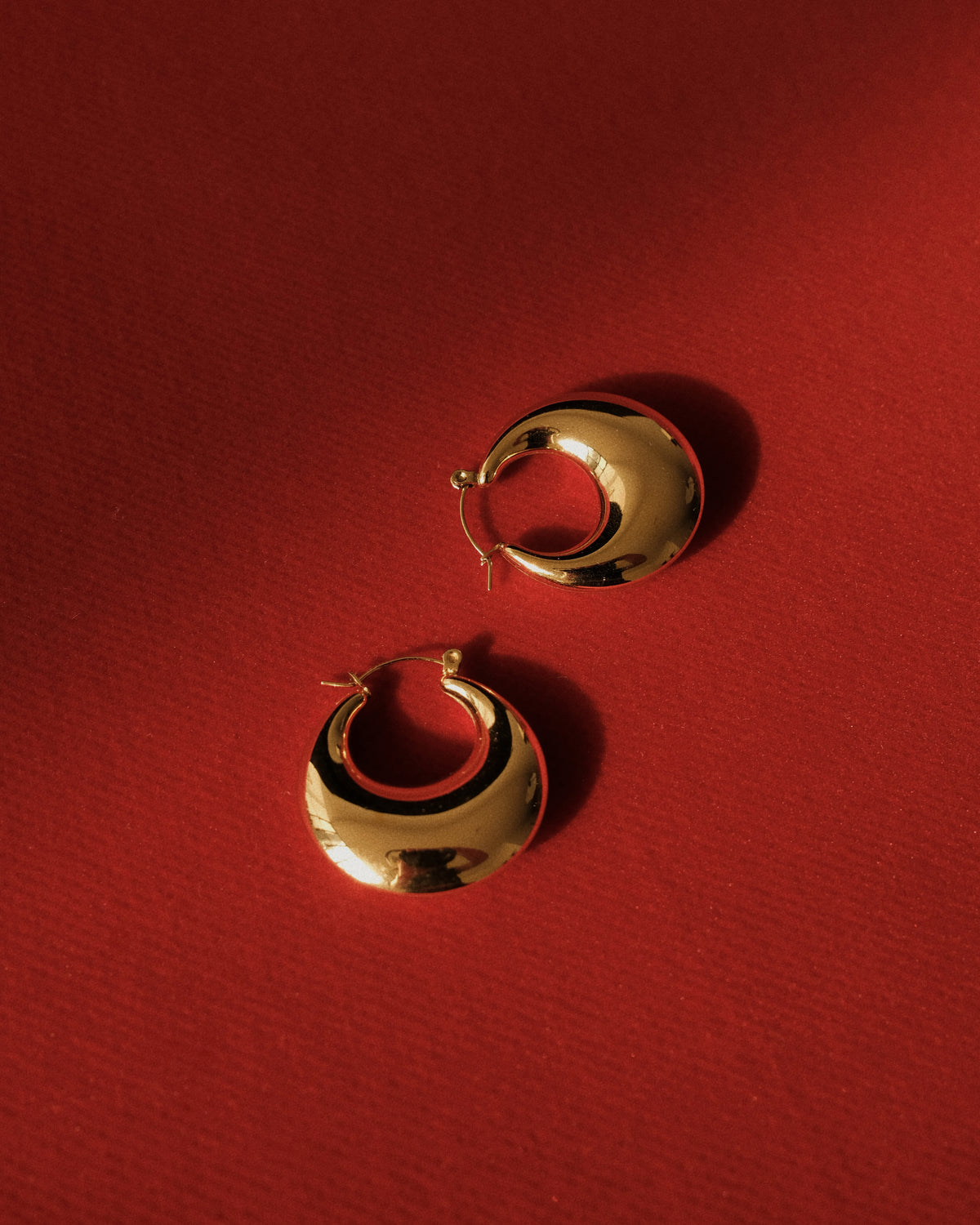Aenor Large Bold Hoop Earrings