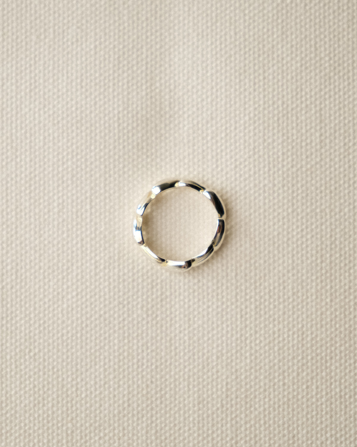 Seme Orzo Band Ring