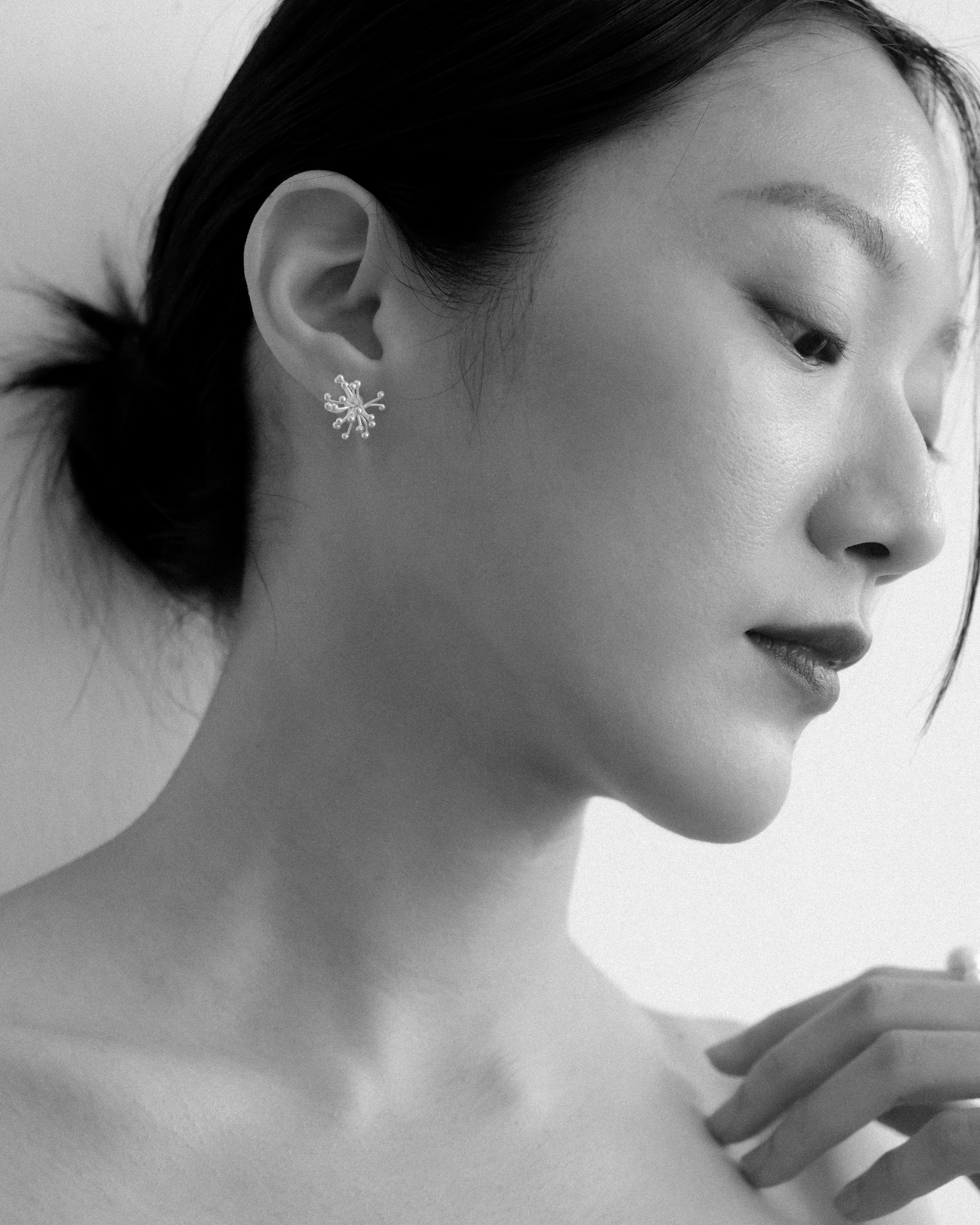 Anaïs City Fountain Stud Earrings