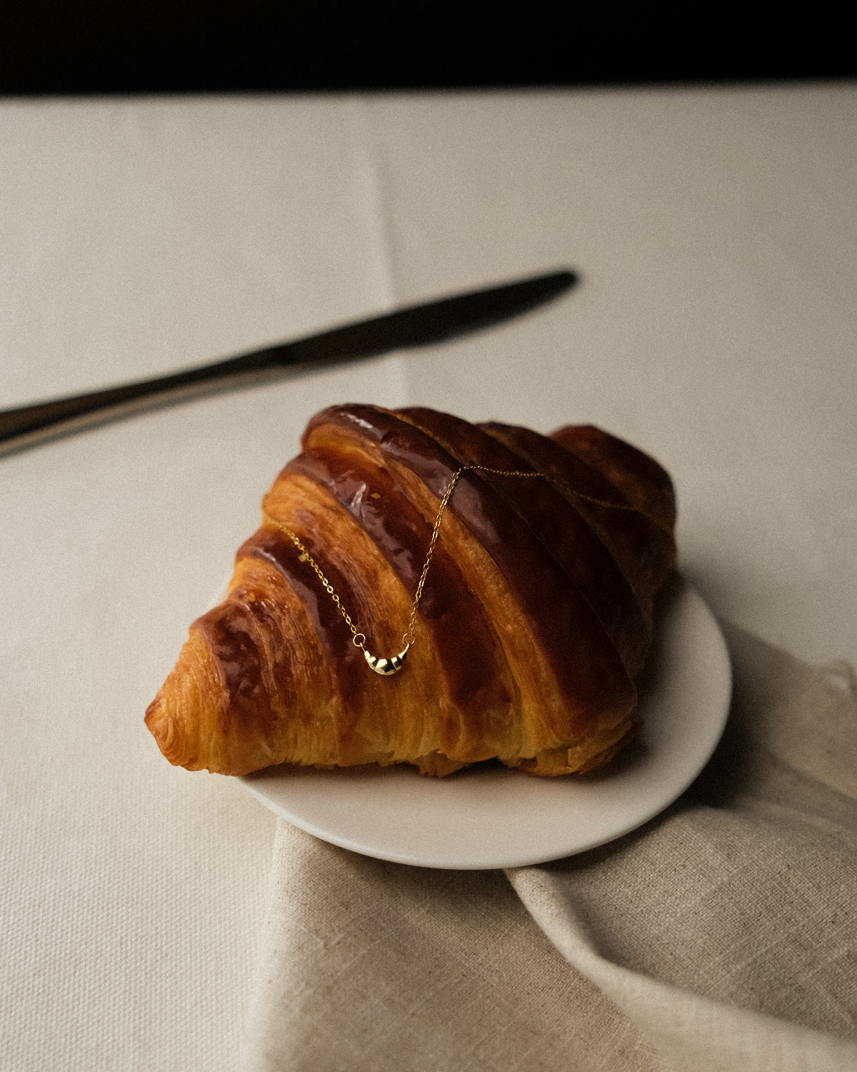 Pli Croissant Pendant Neckalce