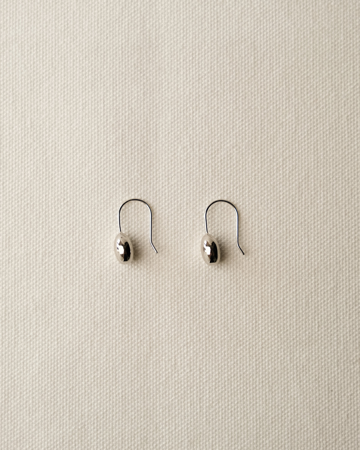 Petite Séra Drop Dangle Earrings