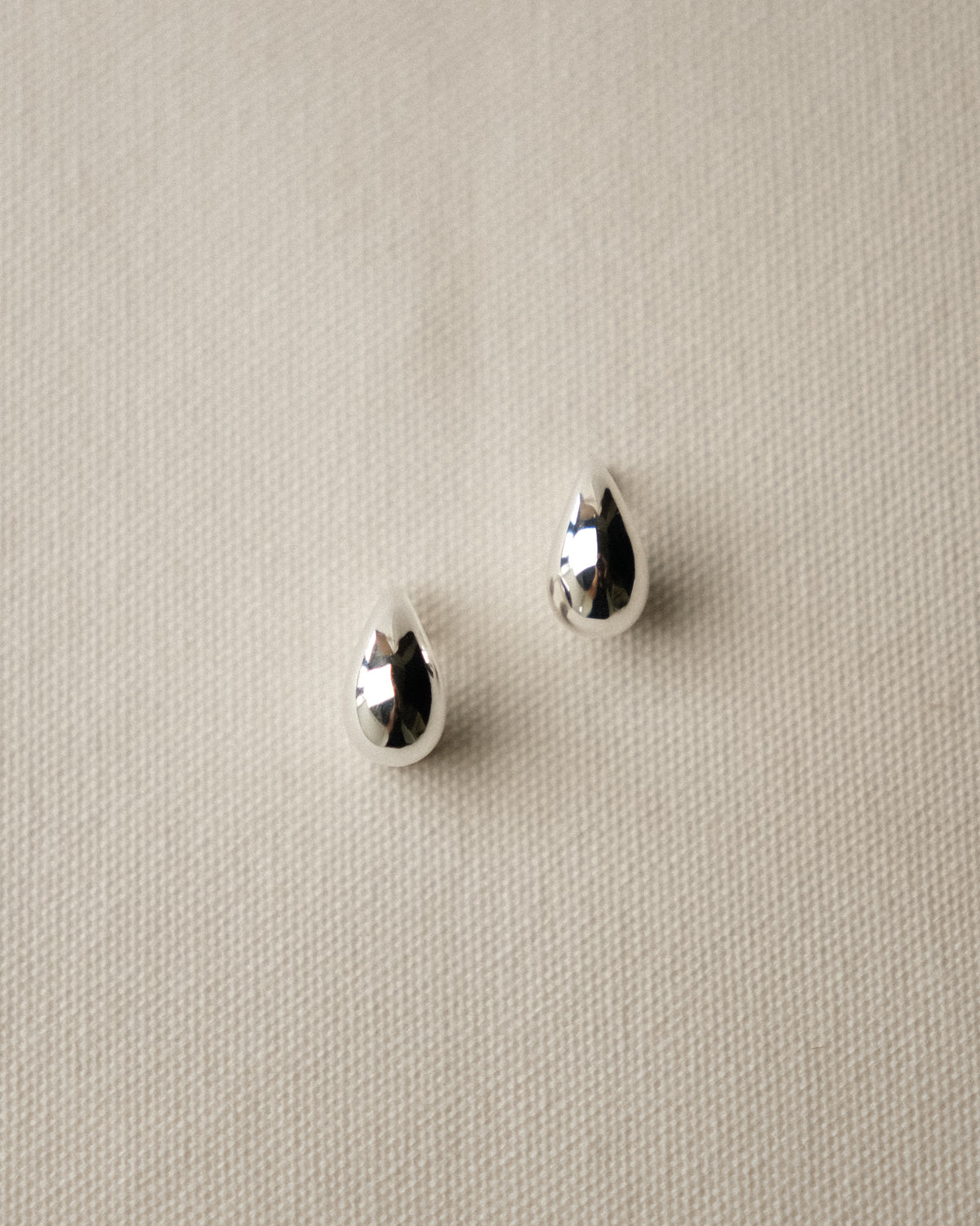 Bold Aoja Sculptural Drop Stud Earrings