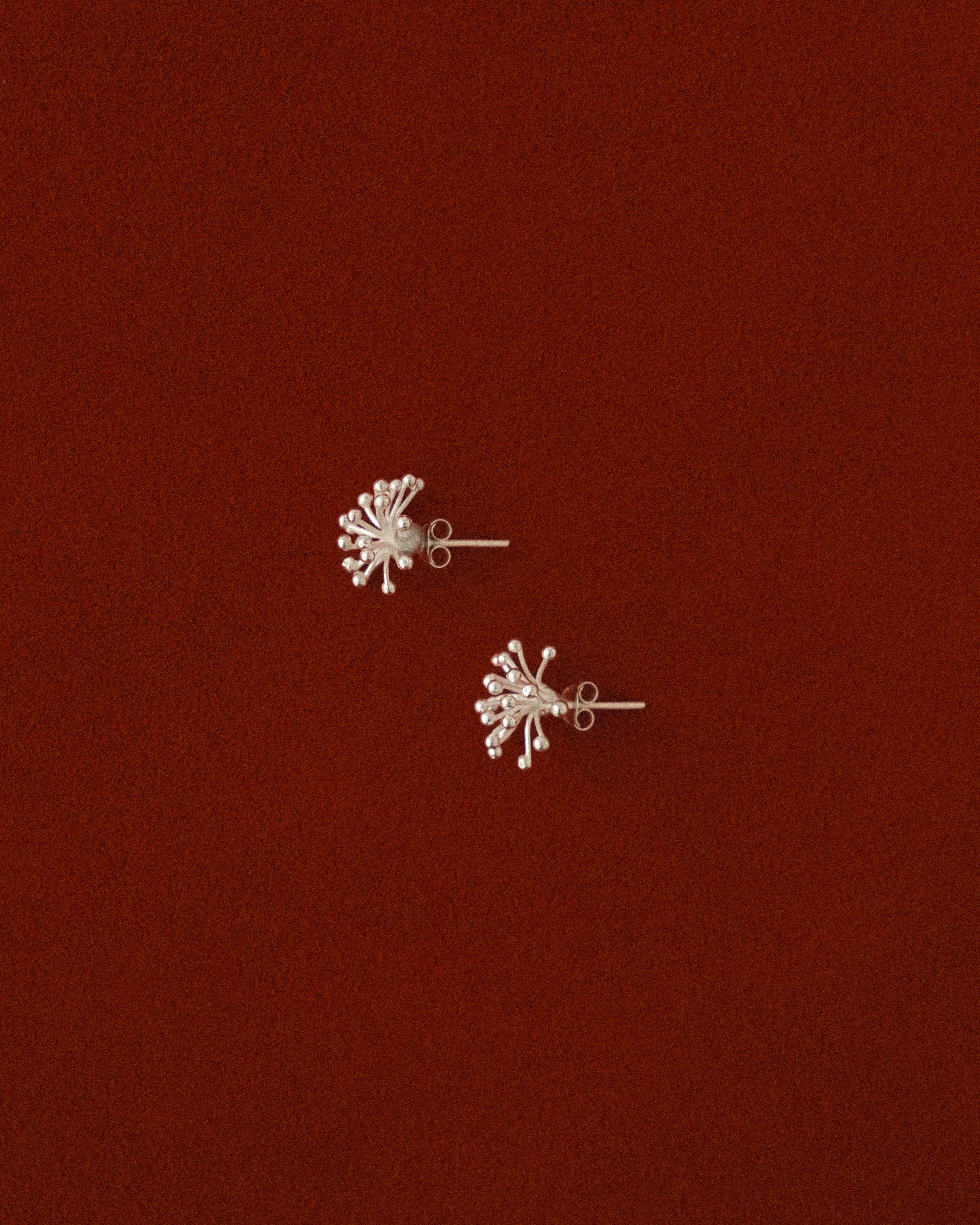 Anaïs City Fountain Stud Earrings