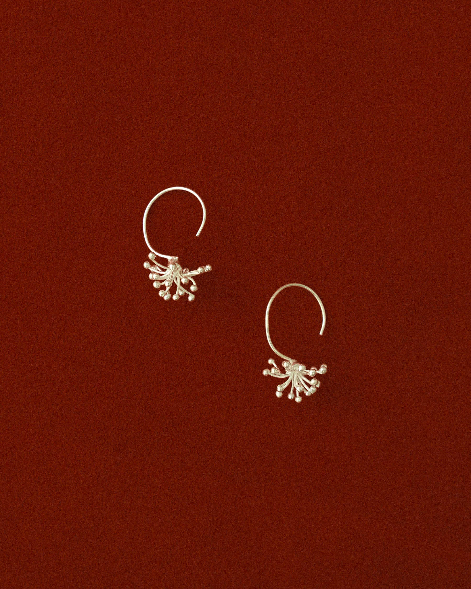 Alaïs City Fountain Hoop Earrings