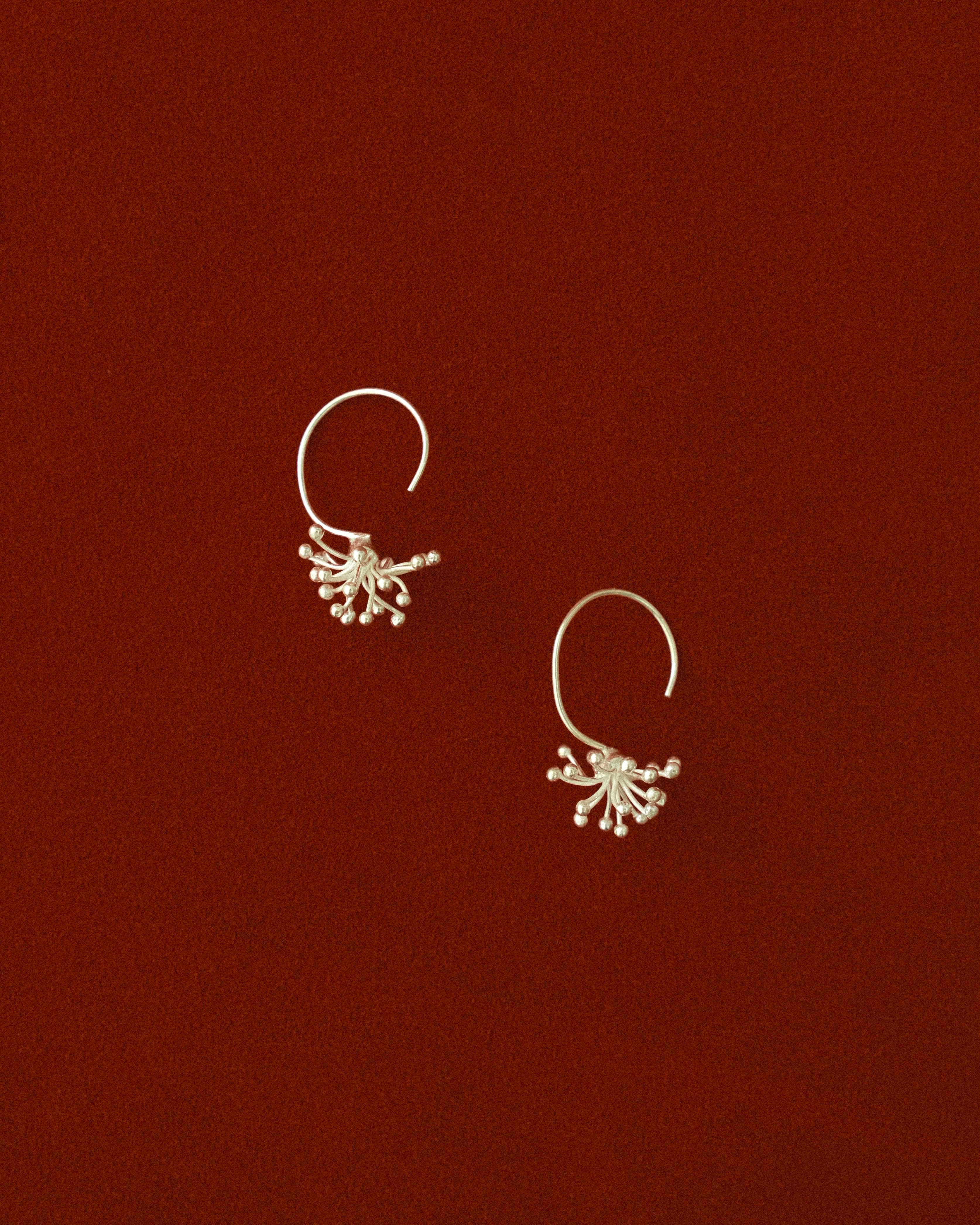 Alaïs City Fountain Hoop Earrings