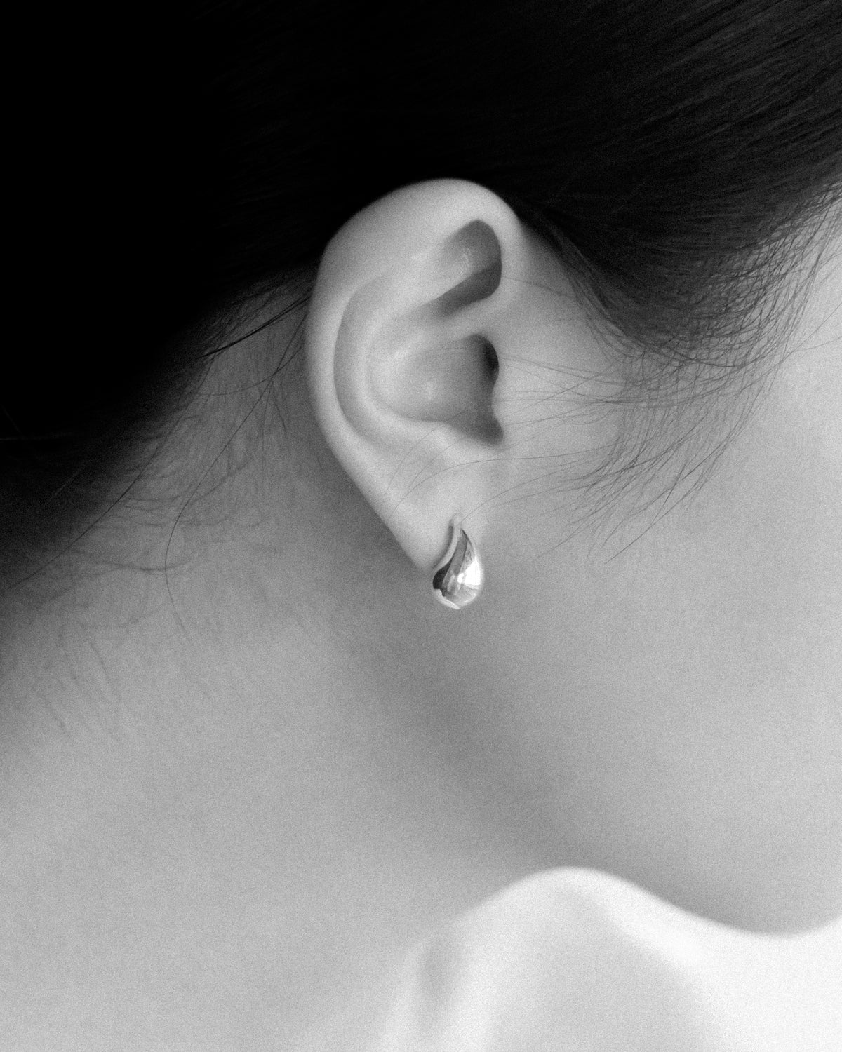 Hedira Sculptural Egg Drop Earrings