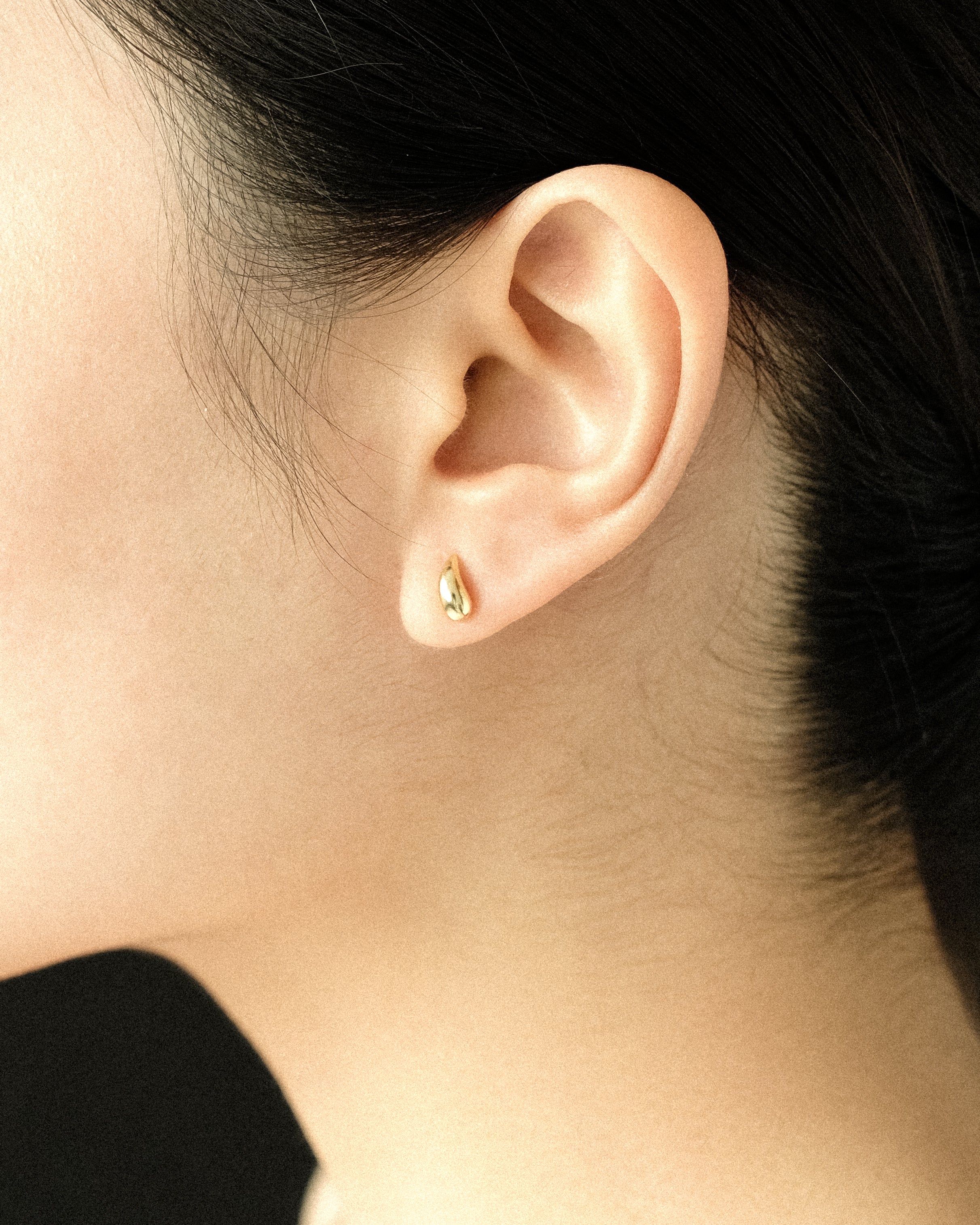 Ana Tiny Dupe Stud Earrings