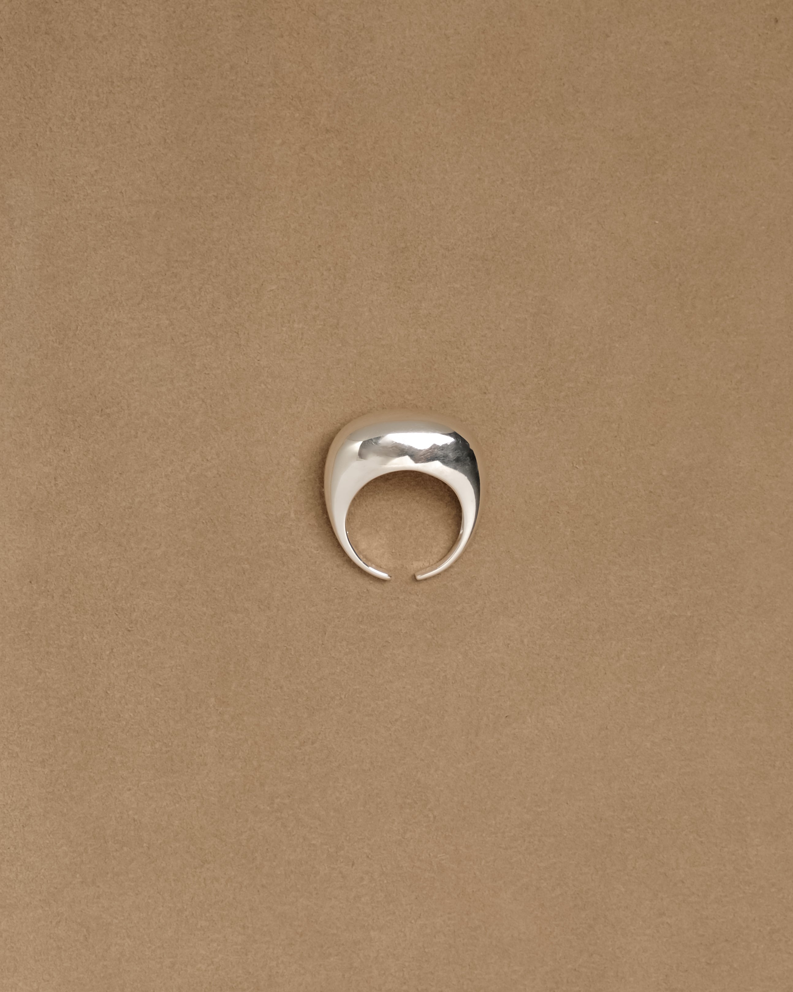 Laia Bold Dome Ring