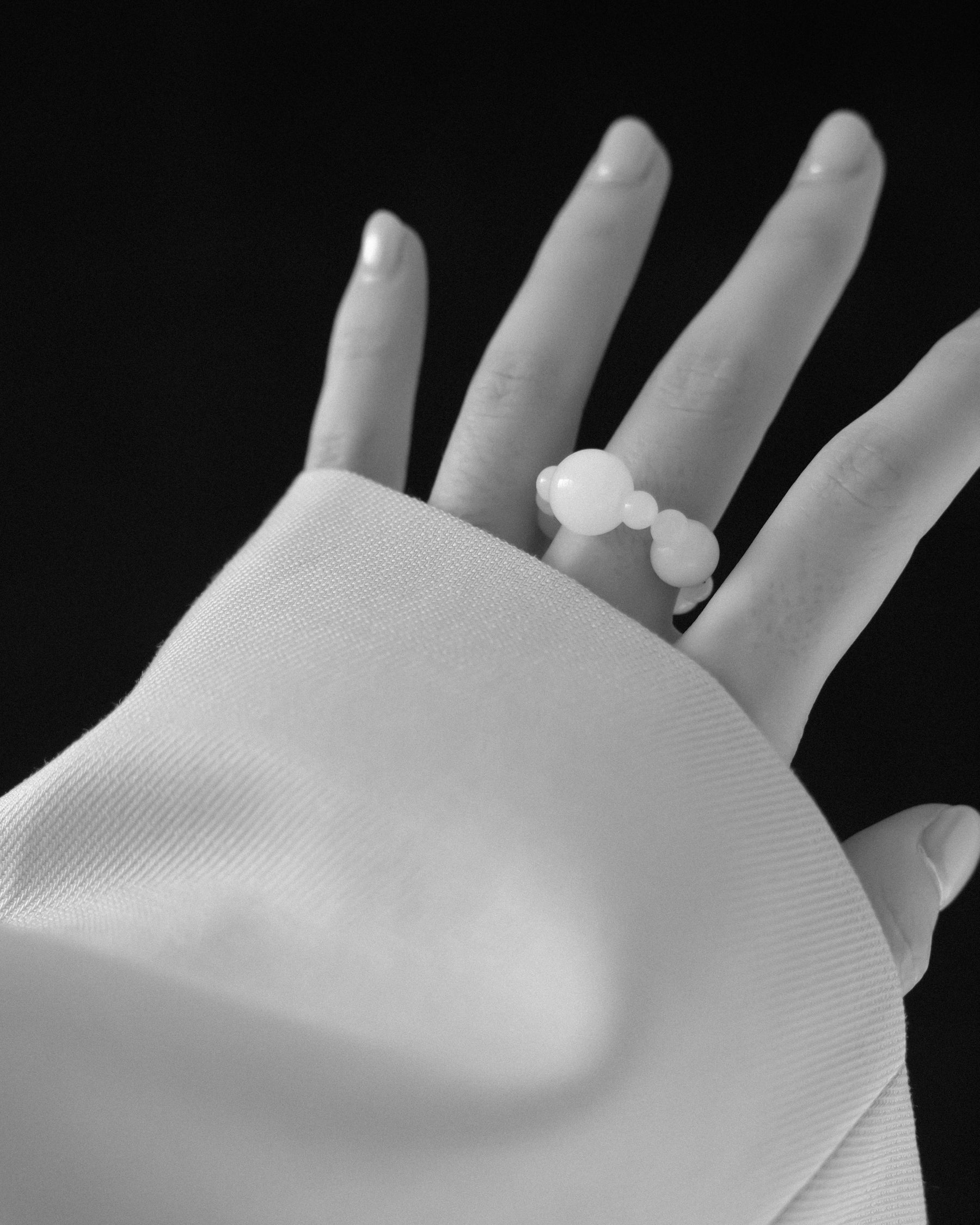 The Zhī Moon Ring