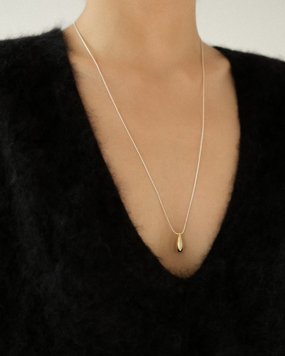Teja Multiway Petite Droplet Pendant Neckalce