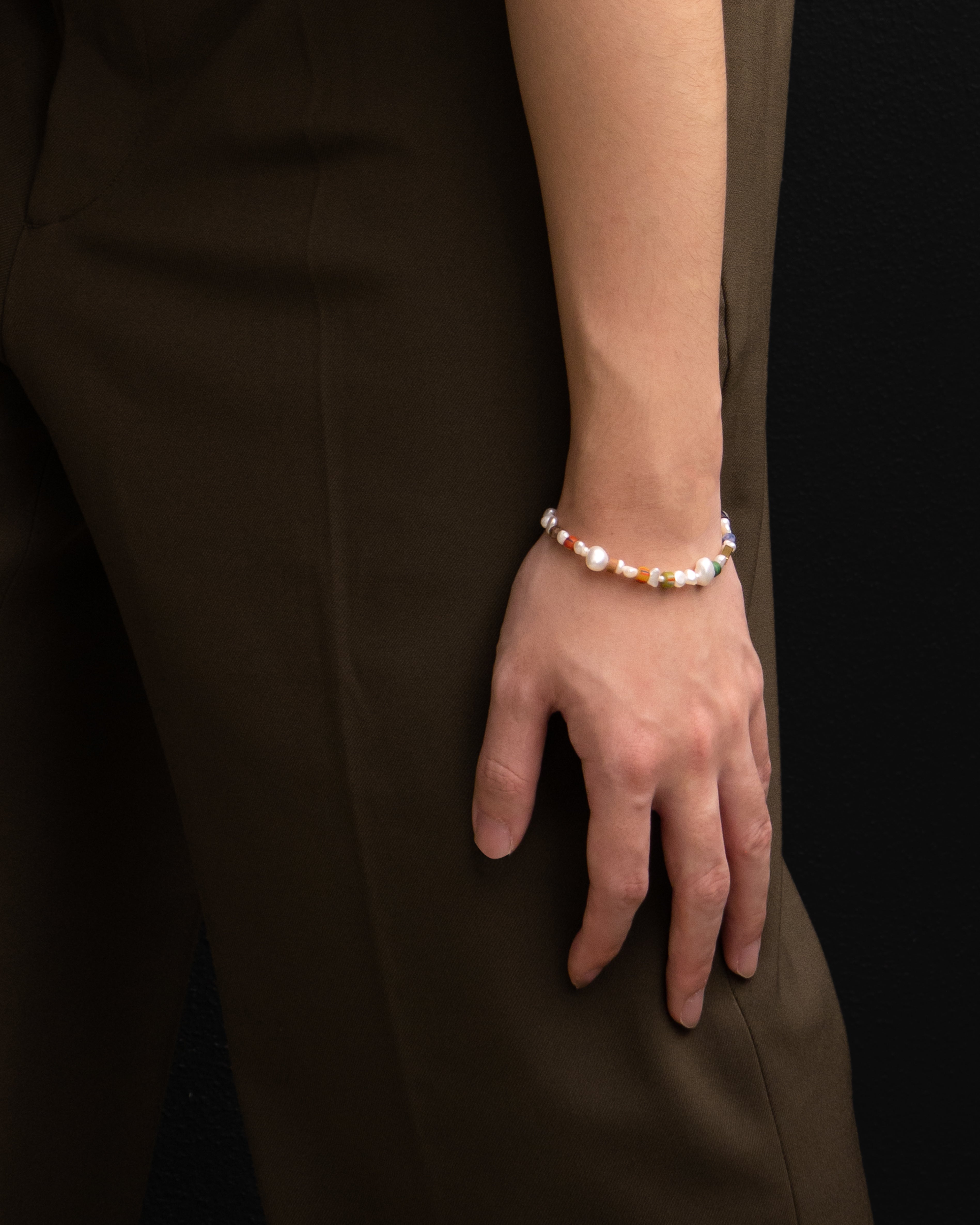 Iro Multicolor Mix Beaded Pearl Bracelet
