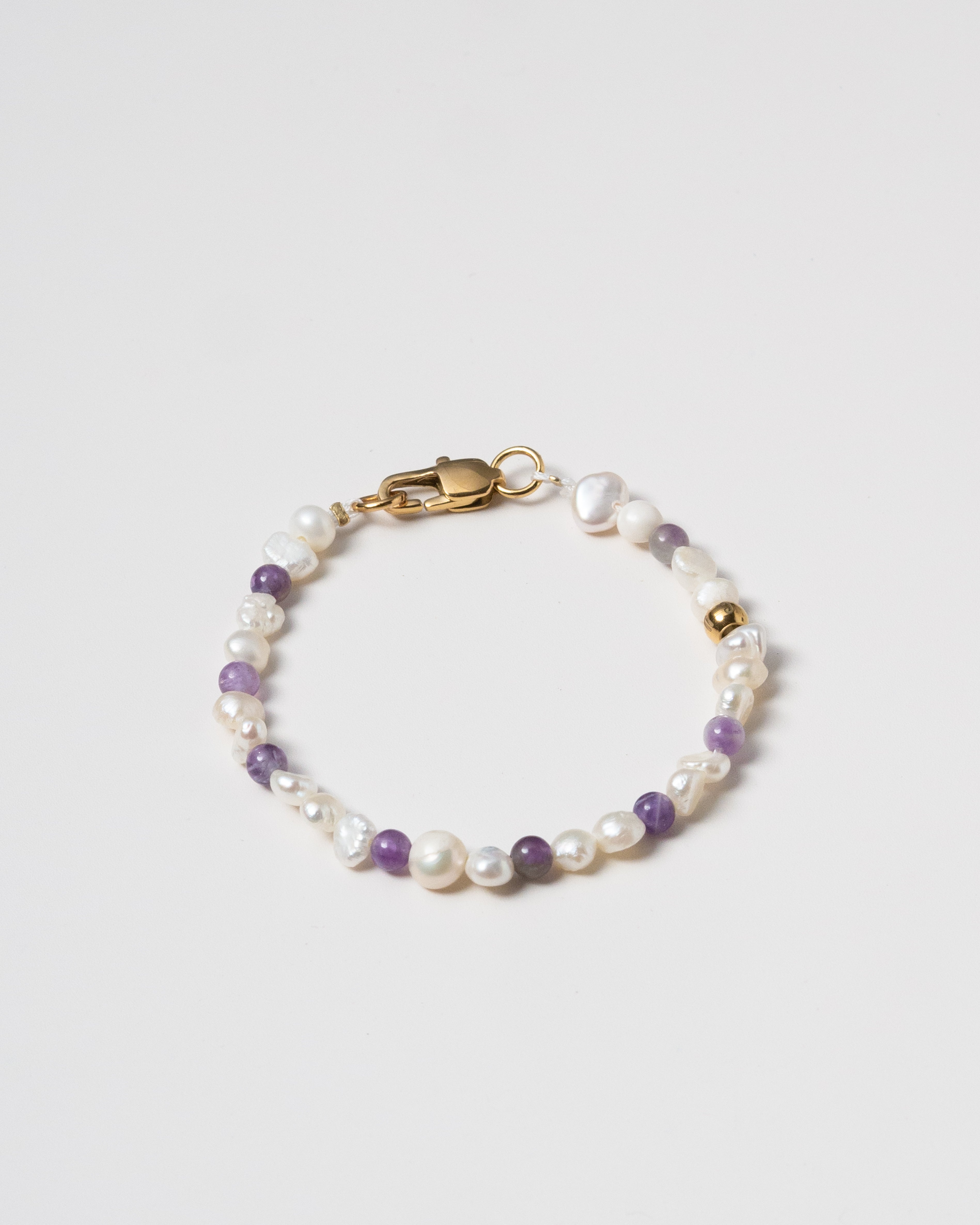 Viore Amethyst Beaded Pearl Bracelet