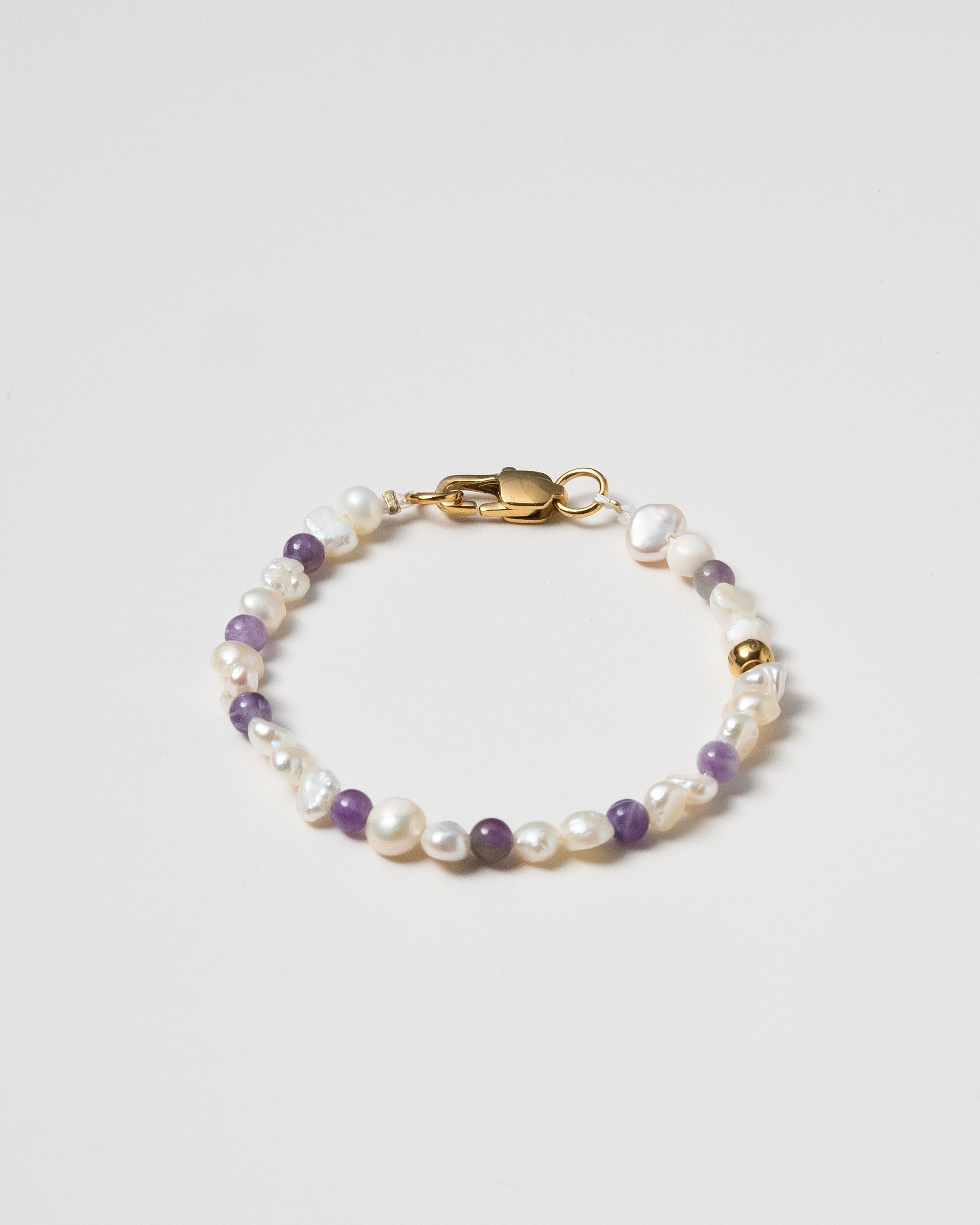 Viore Amethyst Beaded Pearl Bracelet