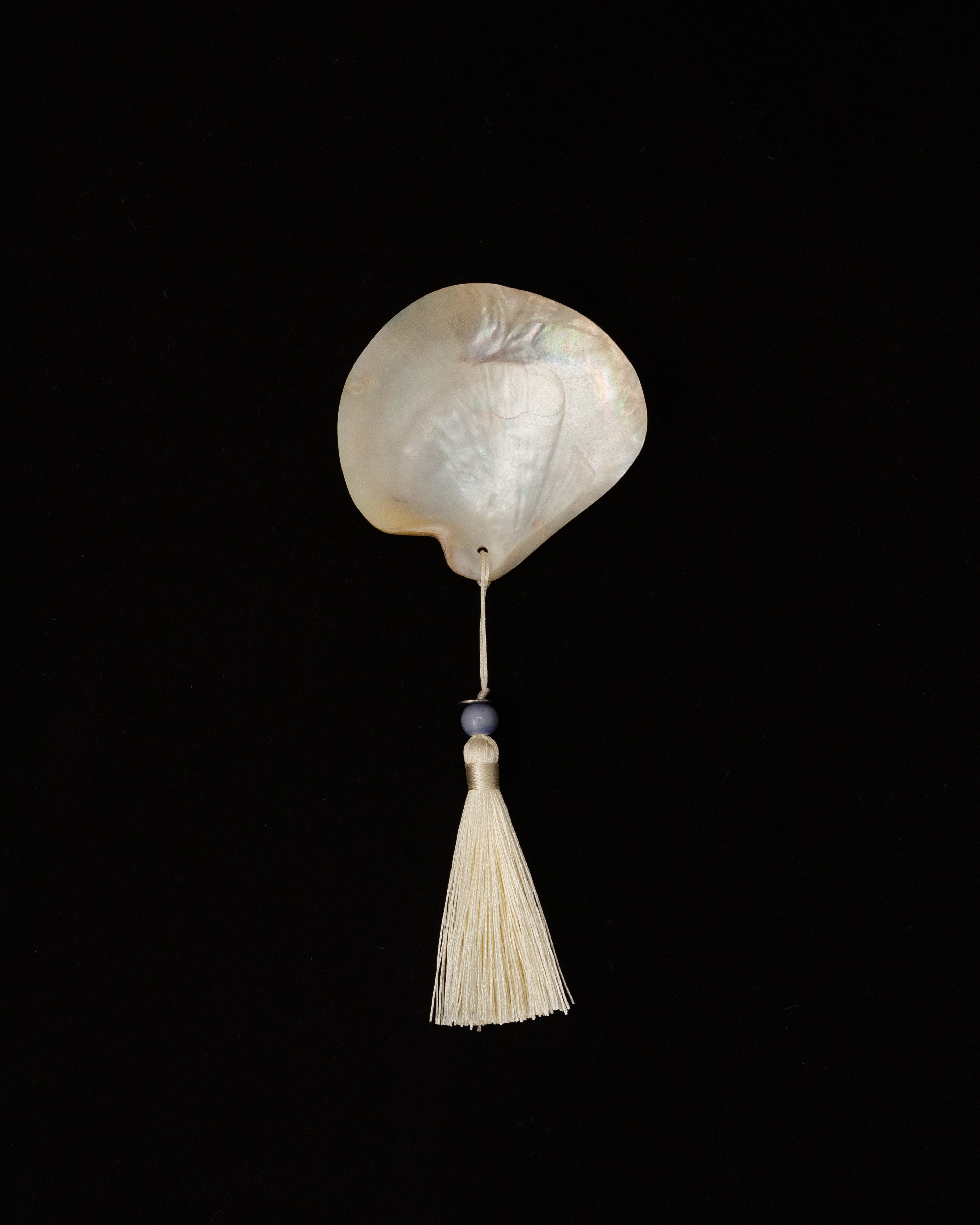 Elysian Silk Tassel Pearl Shell Dish