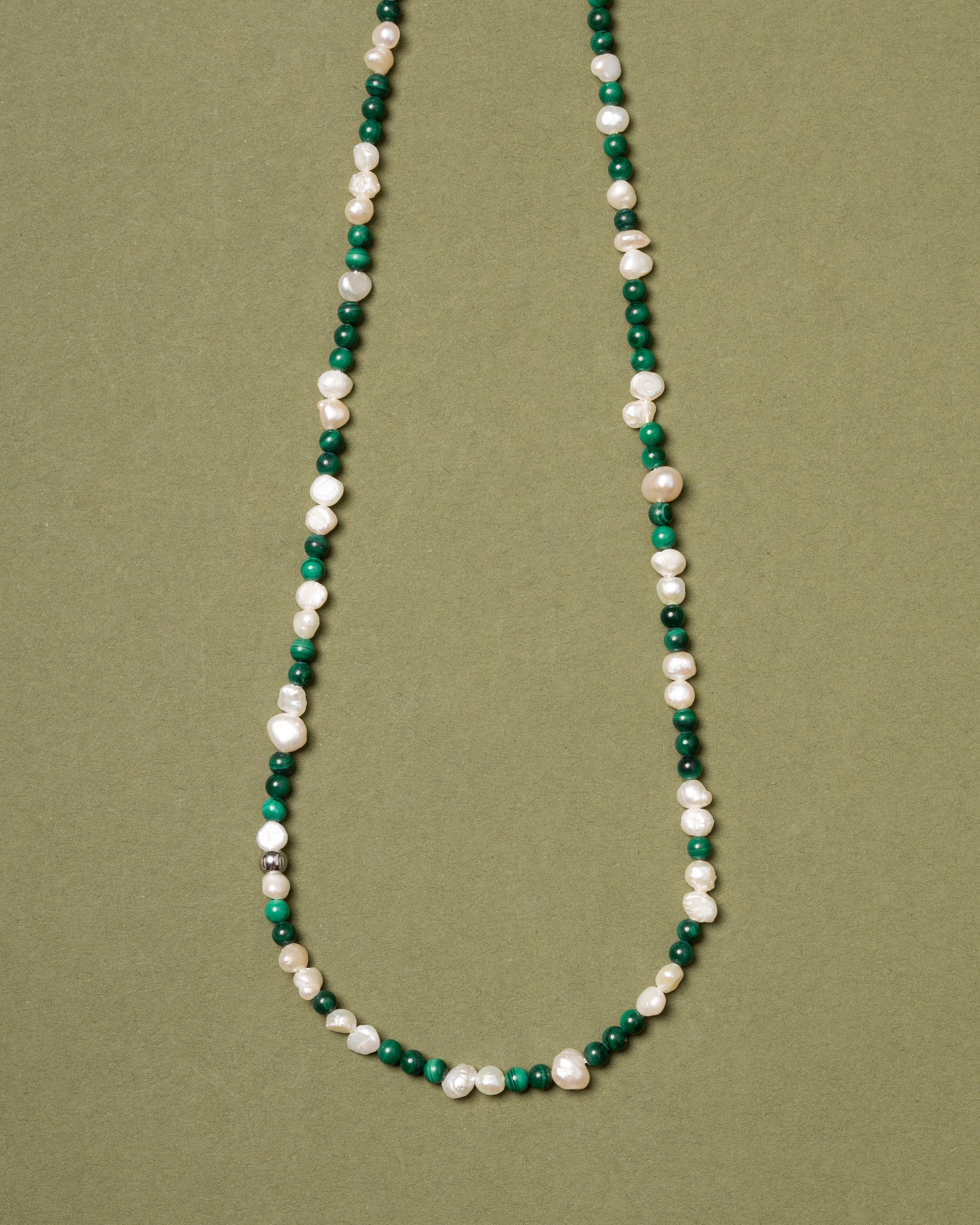 Ridia Petite Malachite Beaded Pearl Necklace